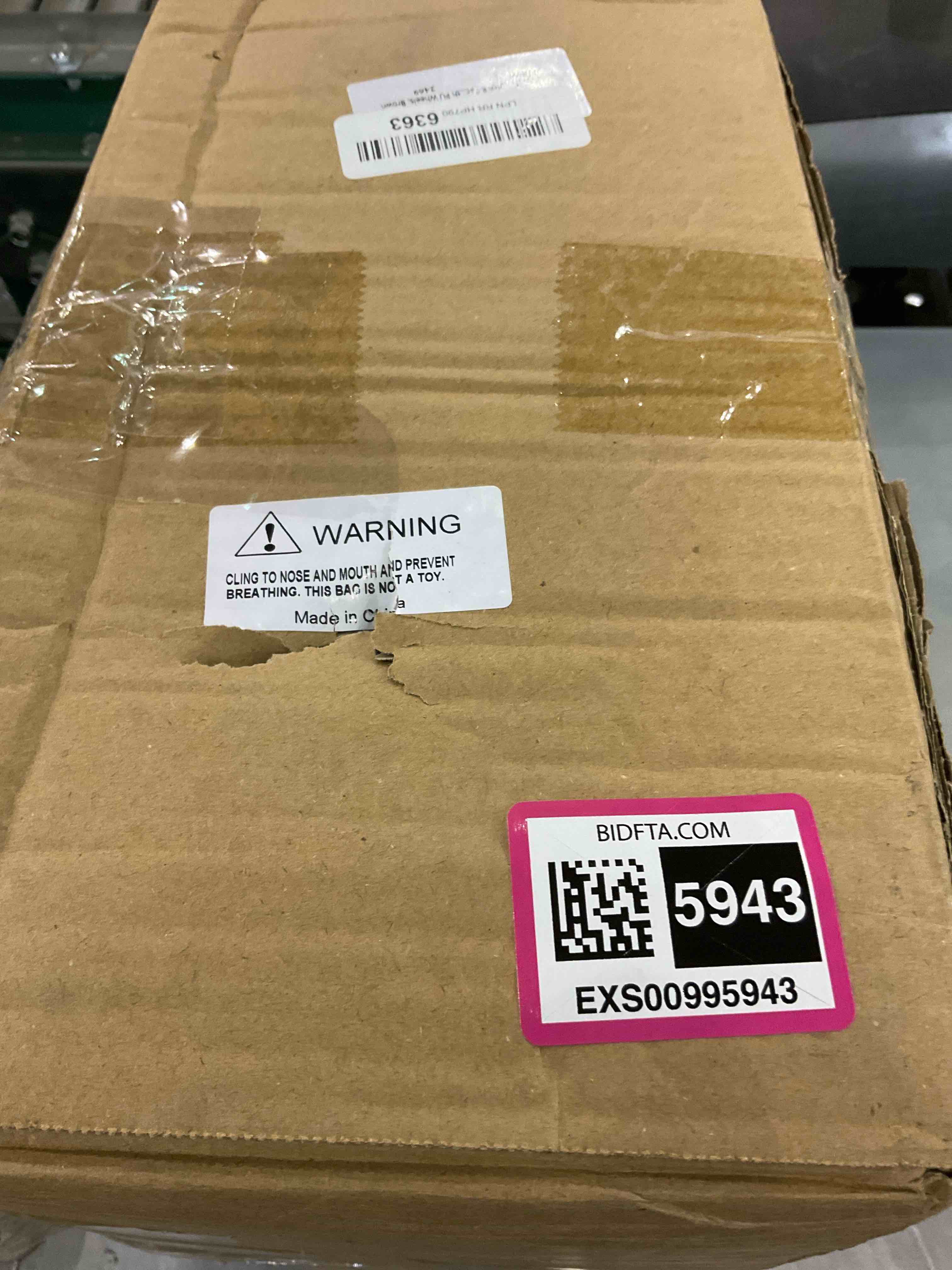 https://s3.amazonaws.com/lotting-images-prod/BargainHunt/EXS00995943_1706792502886.jpeg