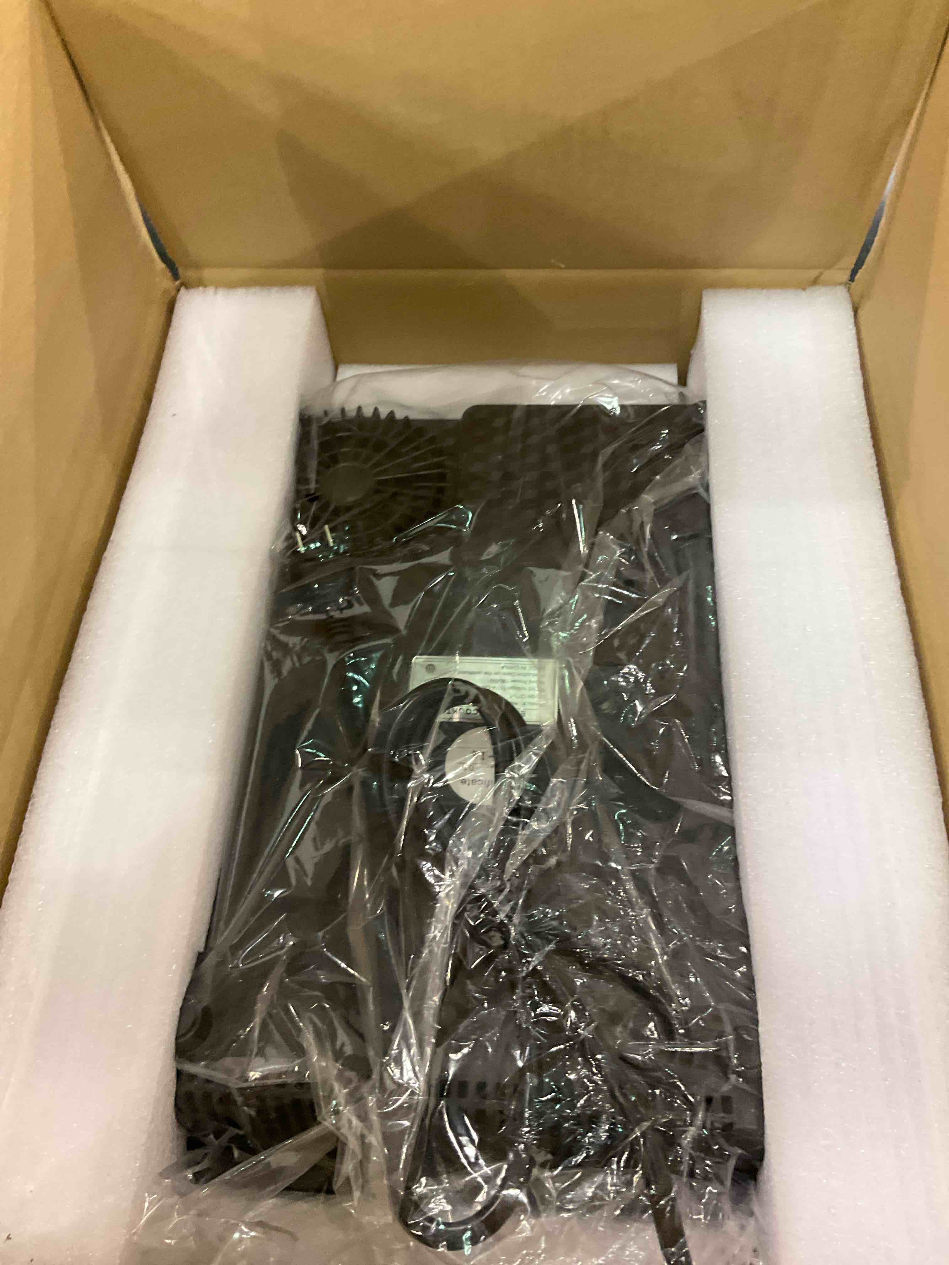 https://s3.amazonaws.com/lotting-images-prod/BargainHunt/EXS00995955_1706790636842.jpeg
