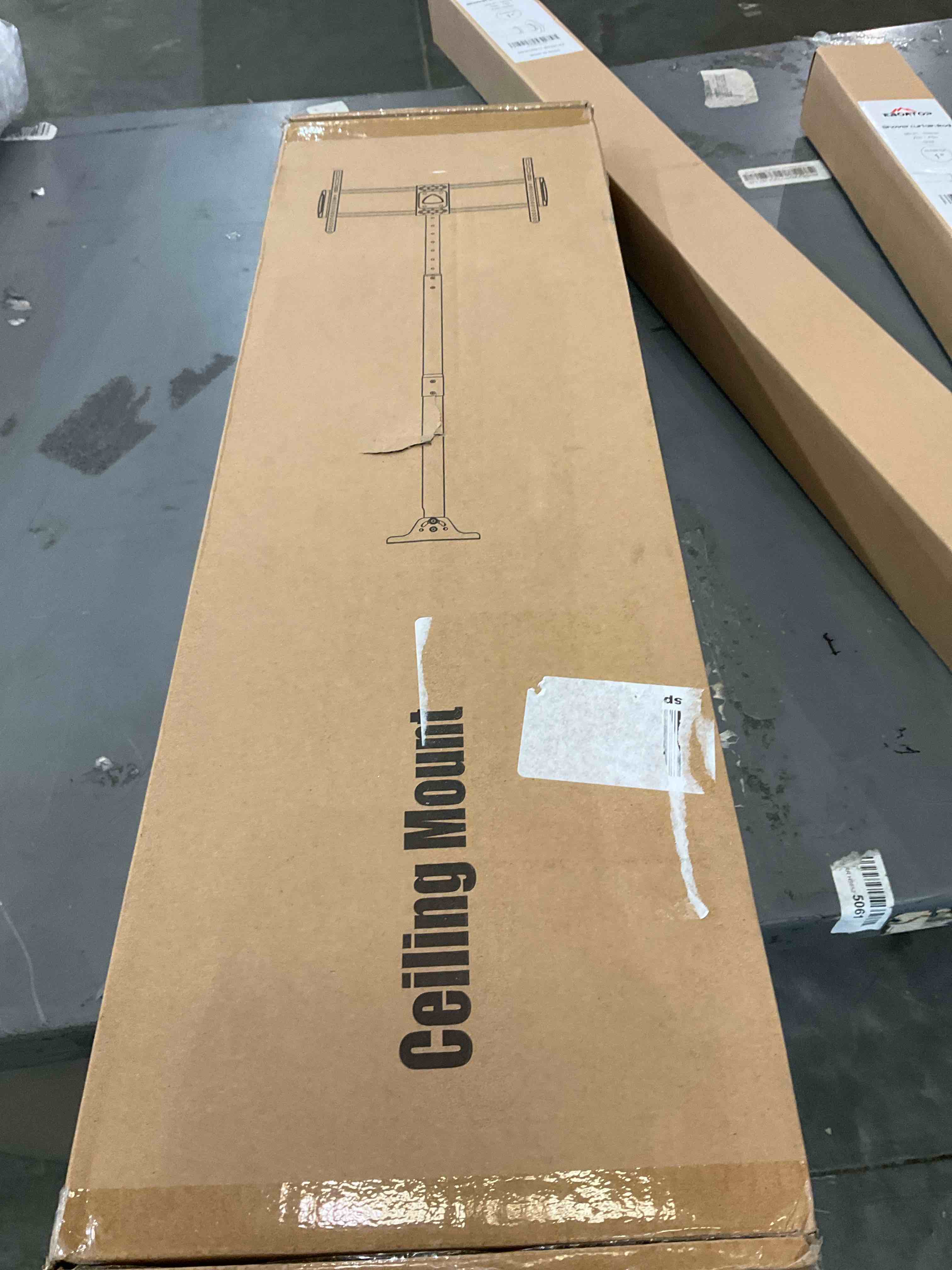https://s3.amazonaws.com/lotting-images-prod/BargainHunt/EXS01000154_1707335154380.jpeg