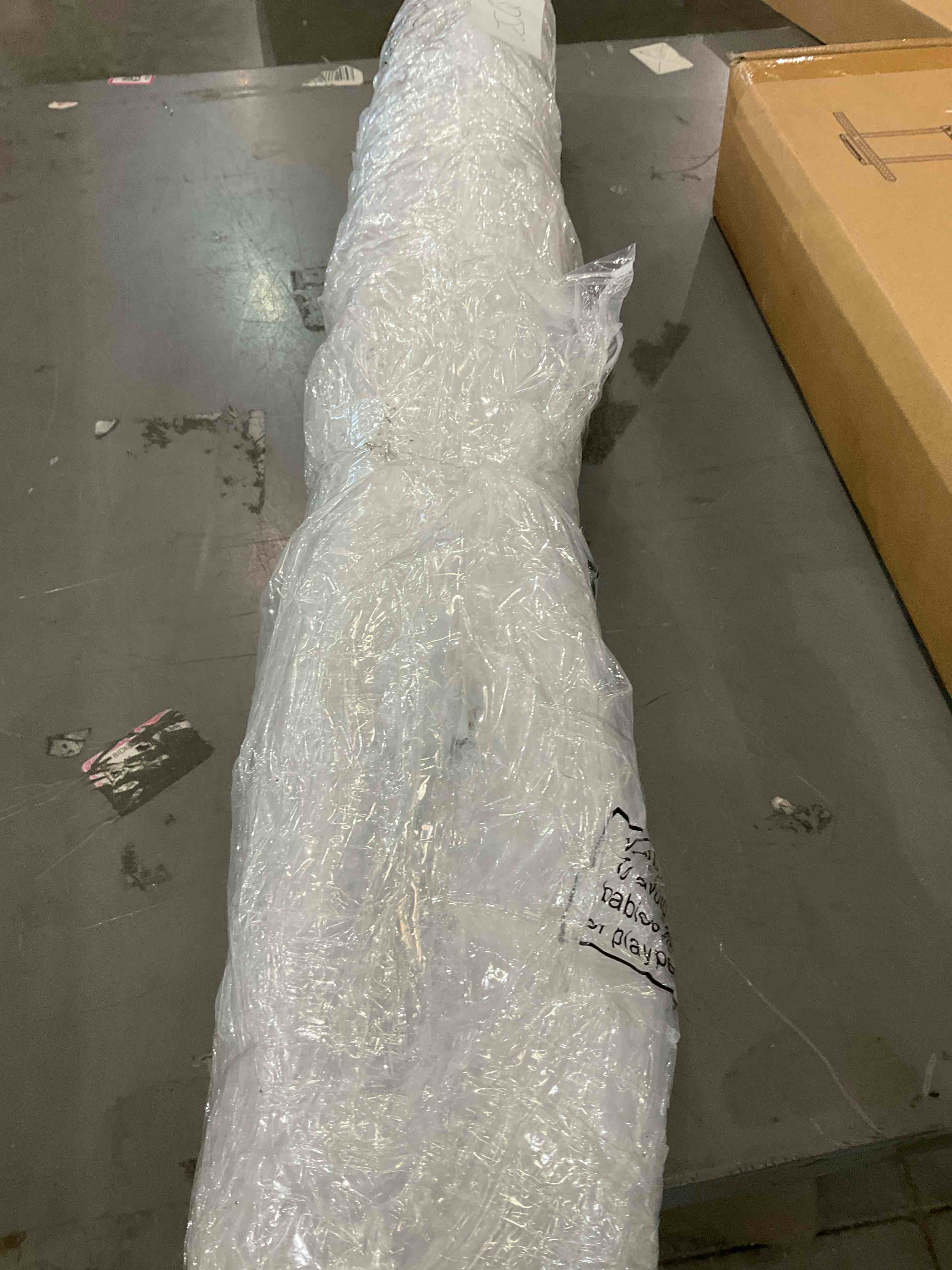 https://s3.amazonaws.com/lotting-images-prod/BargainHunt/EXS01000155_1707335219989.jpeg