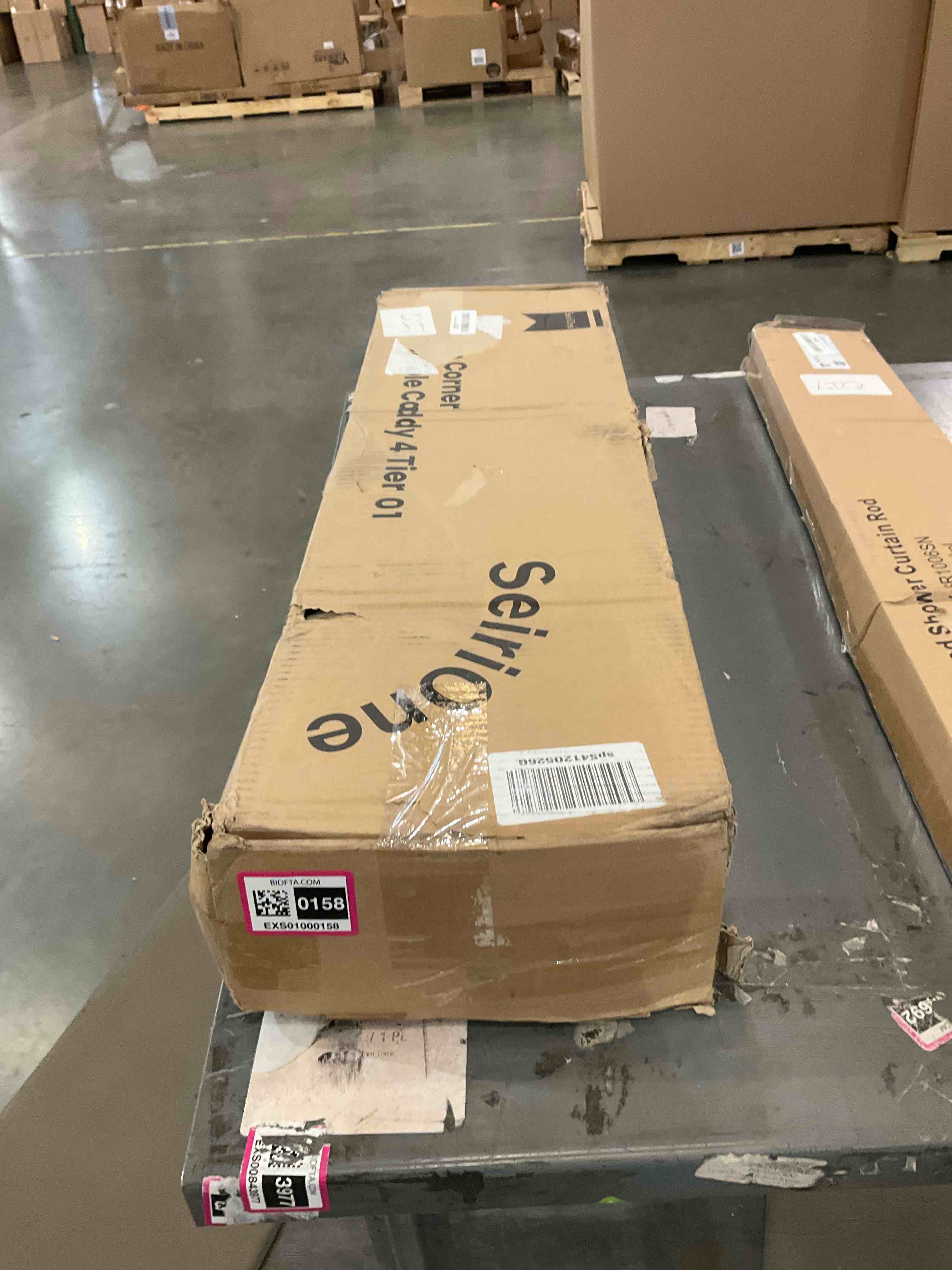 https://s3.amazonaws.com/lotting-images-prod/BargainHunt/EXS01000158_1707335405650.jpeg