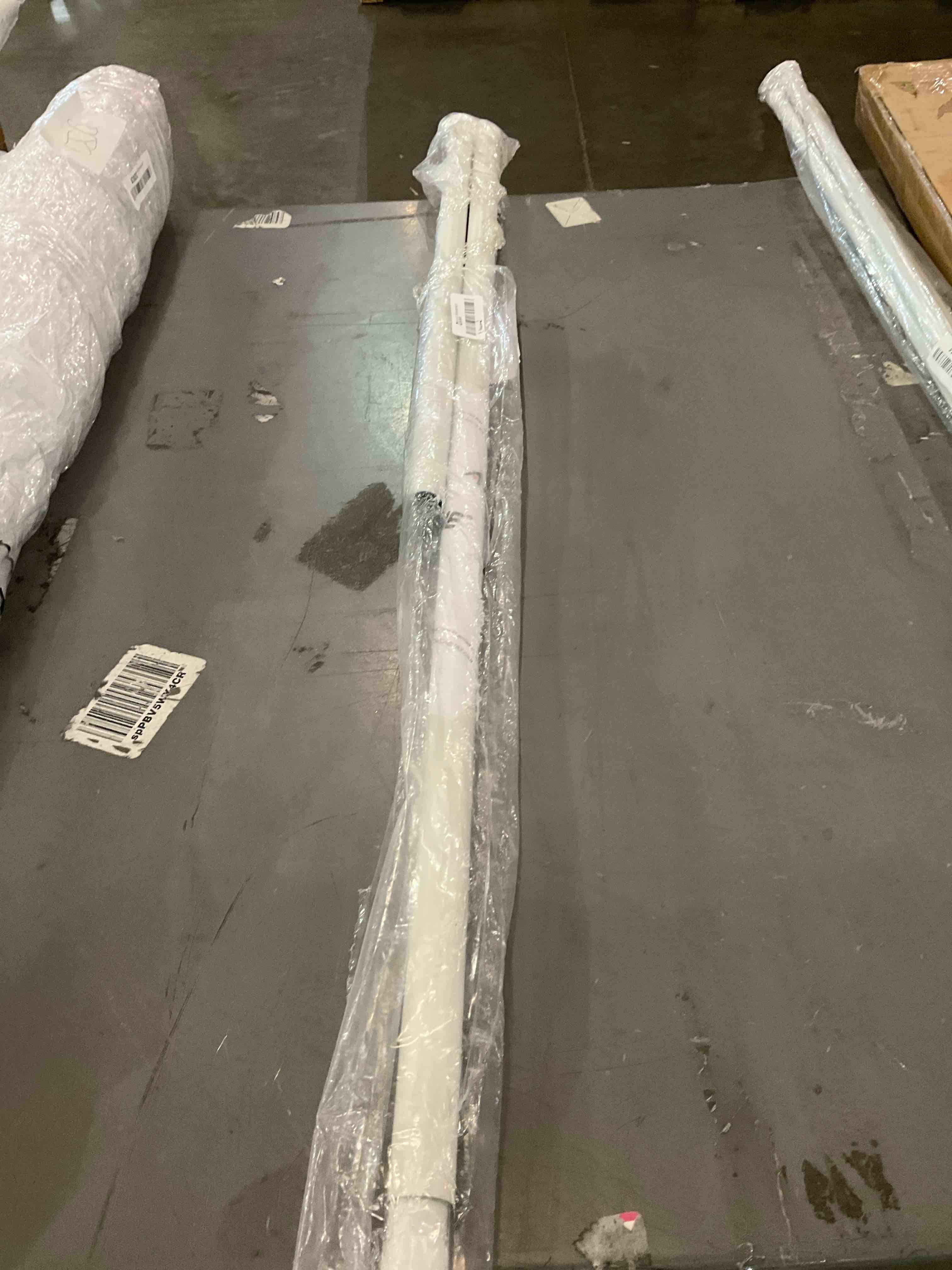 https://s3.amazonaws.com/lotting-images-prod/BargainHunt/EXS01000161_1707336443441.jpeg