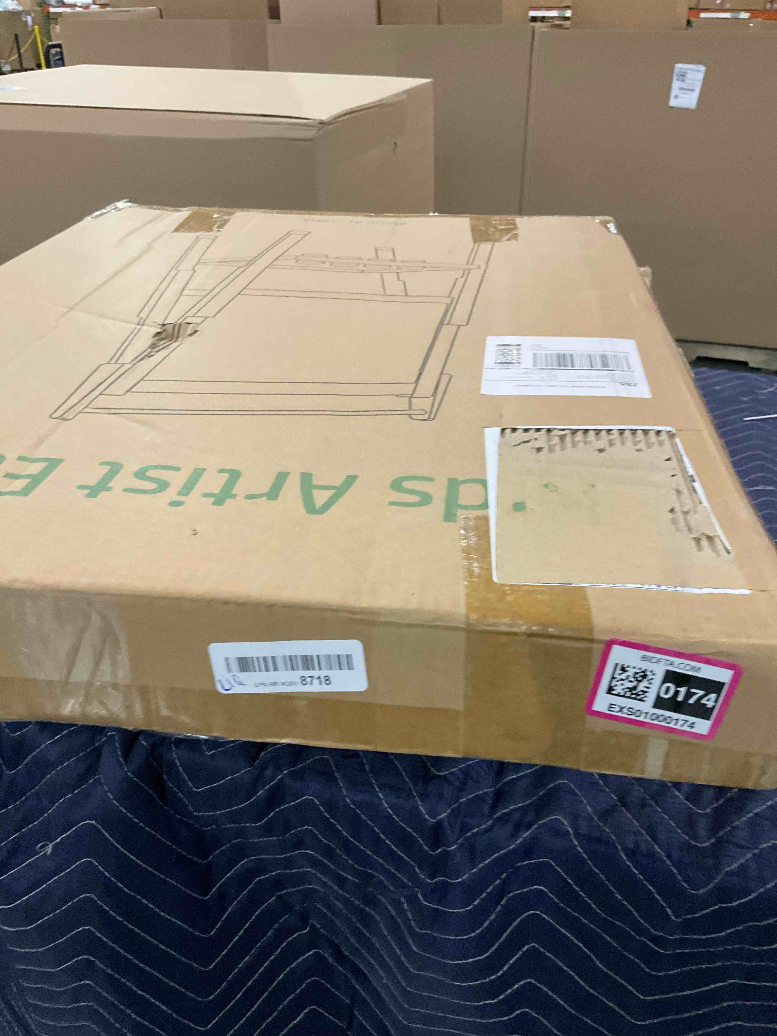 https://s3.amazonaws.com/lotting-images-prod/BargainHunt/EXS01000175_1707400238510.jpeg