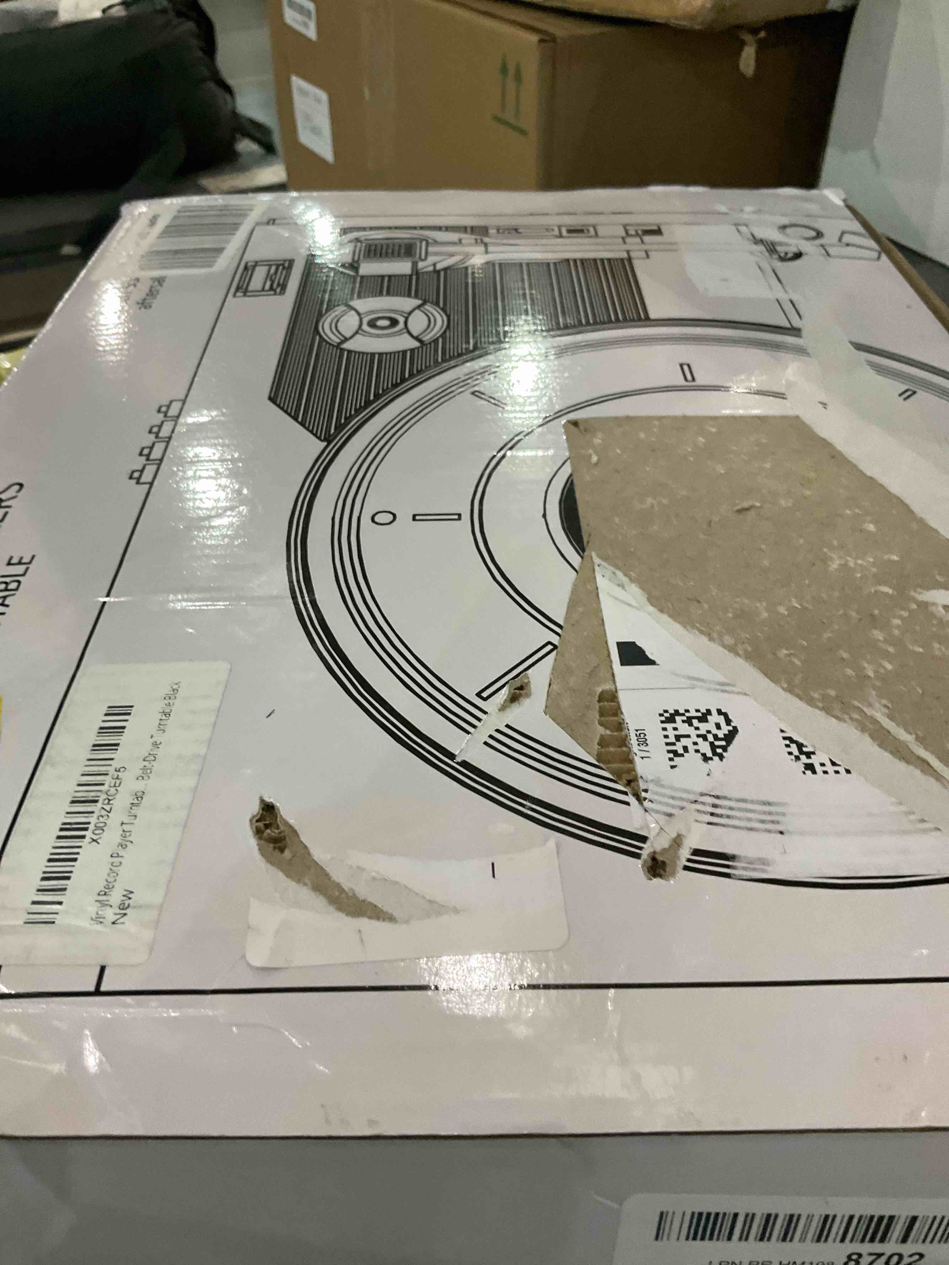 turntable with speakers 