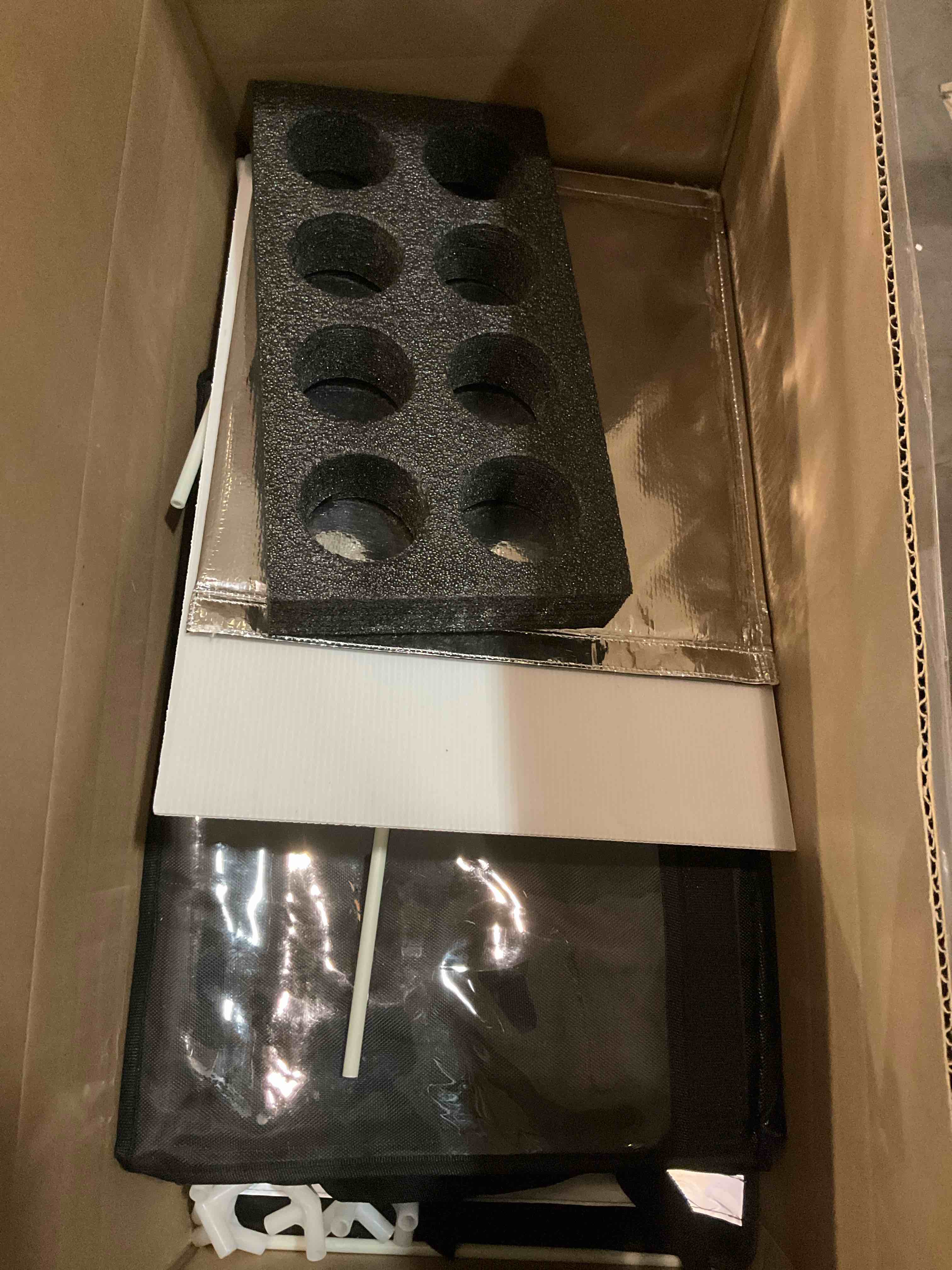 https://s3.amazonaws.com/lotting-images-prod/BargainHunt/EXS01000581_1712847282165.jpeg