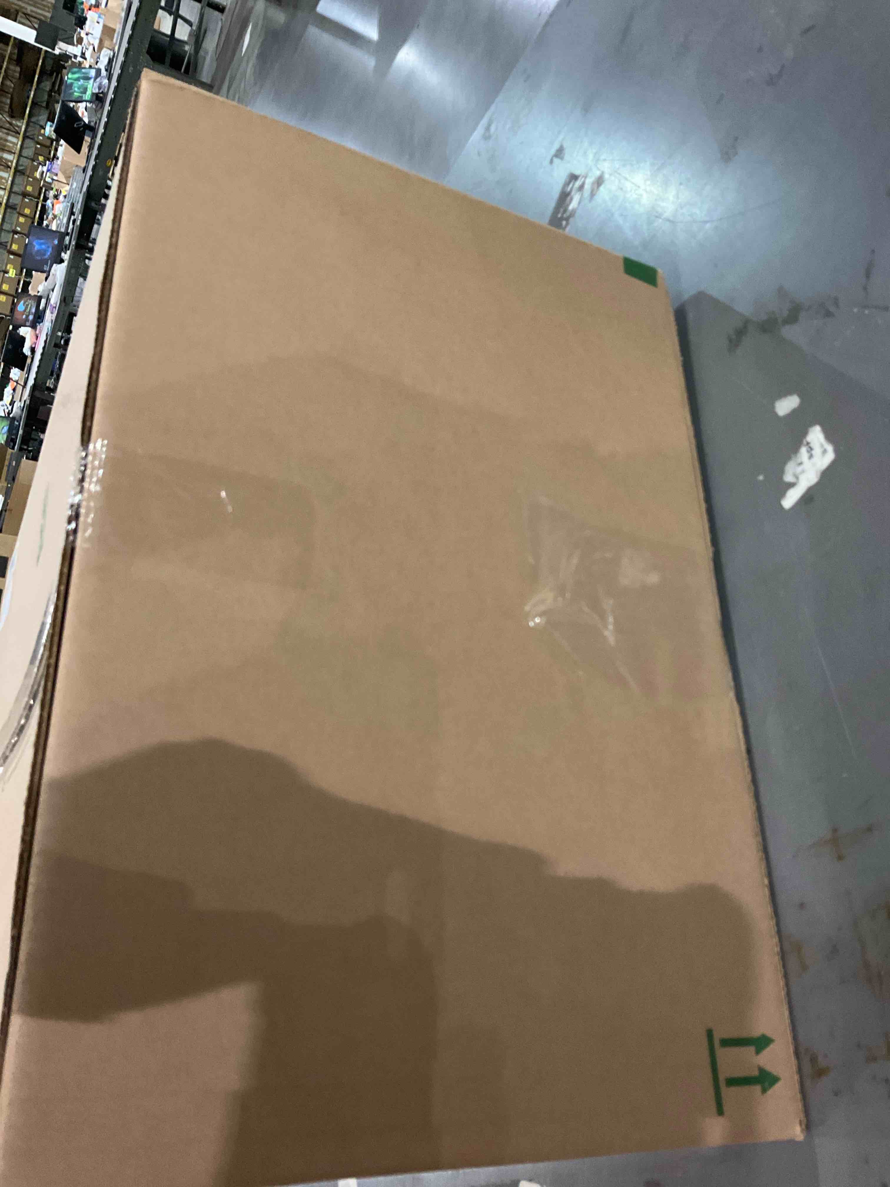 https://s3.amazonaws.com/lotting-images-prod/BargainHunt/EXS01001074_1706573891088.jpeg