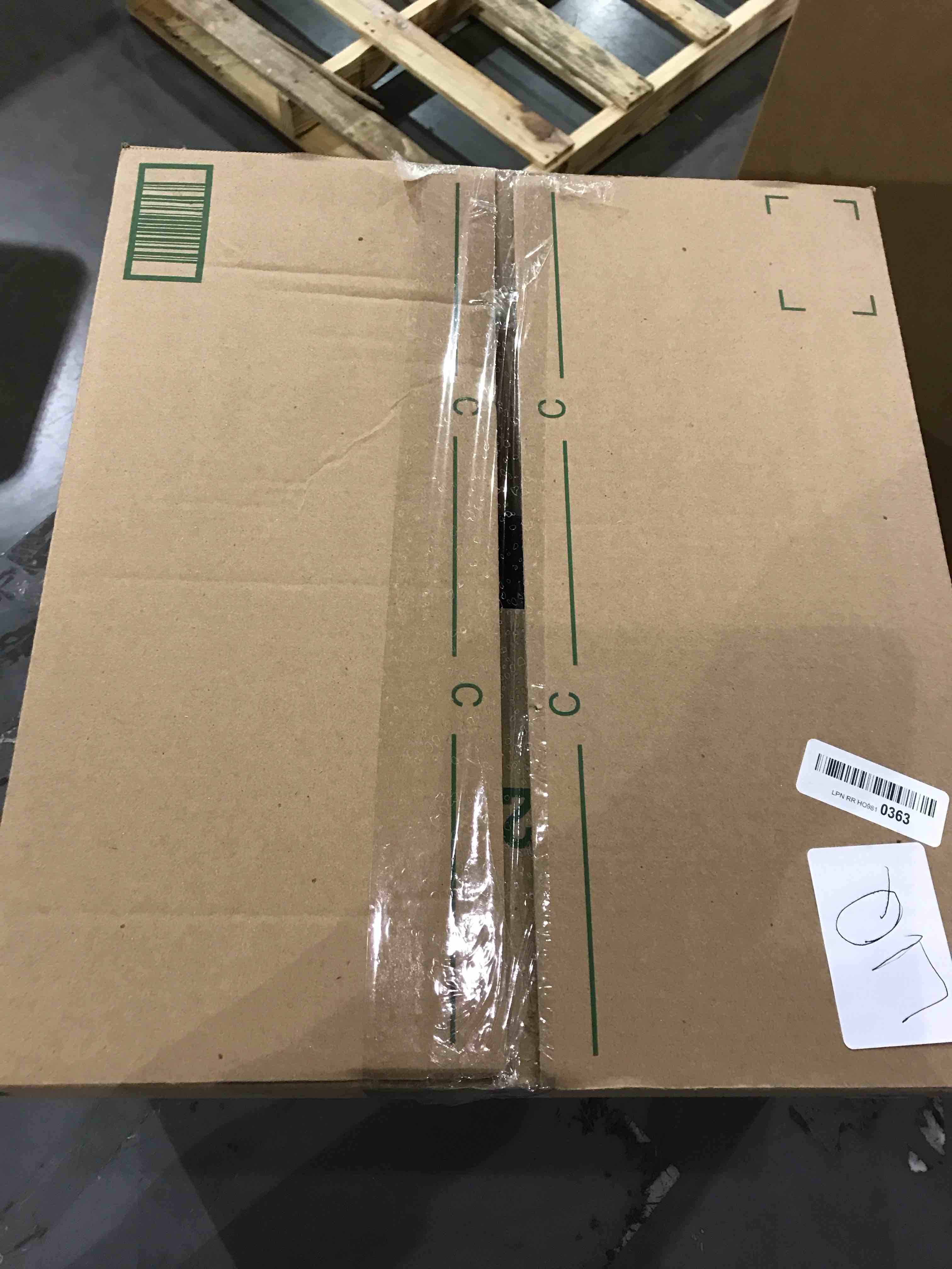 https://s3.amazonaws.com/lotting-images-prod/BargainHunt/EXS01001105_1706617071670.jpeg