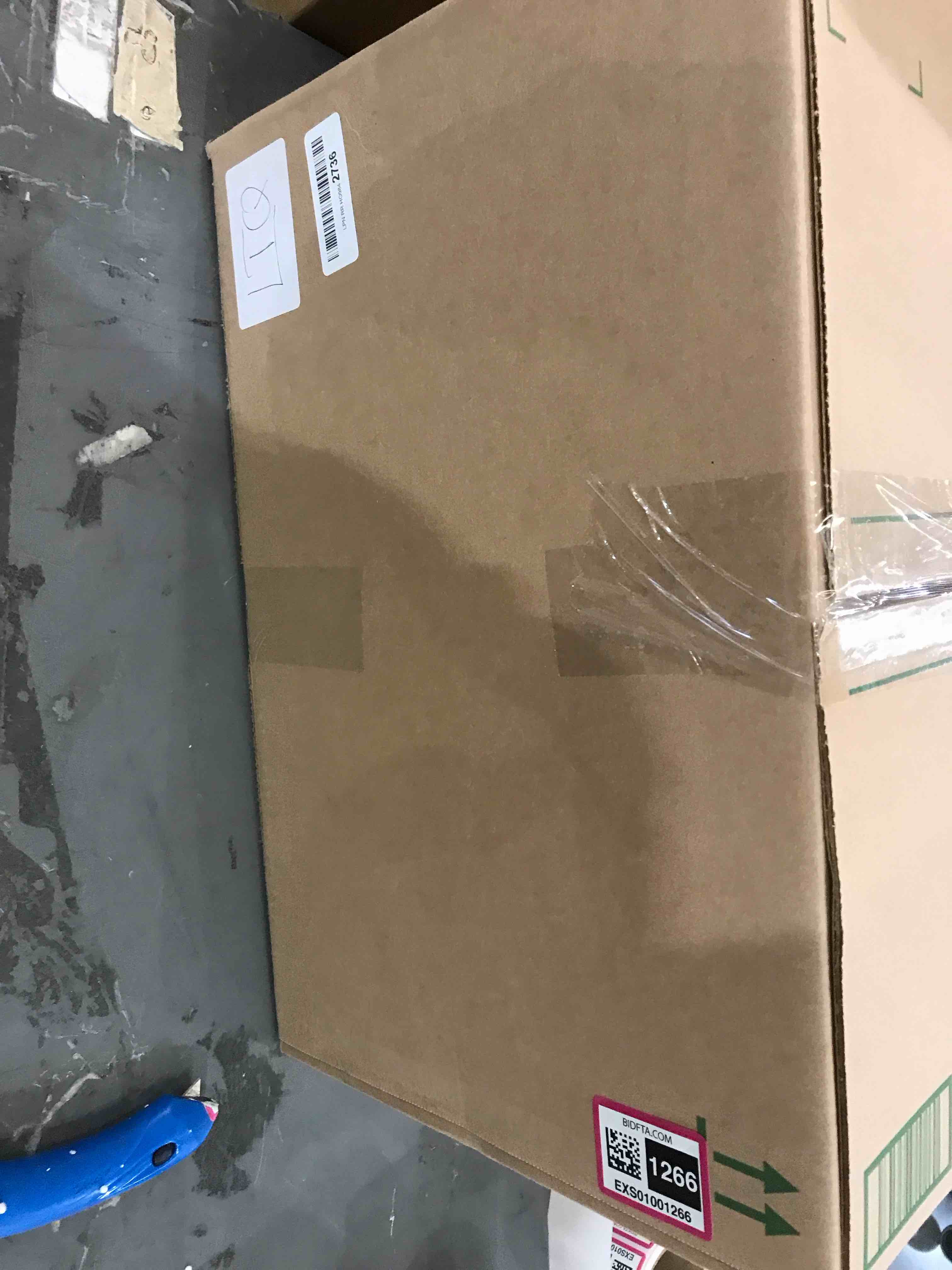 https://s3.amazonaws.com/lotting-images-prod/BargainHunt/EXS01001266_1706643986756.jpeg