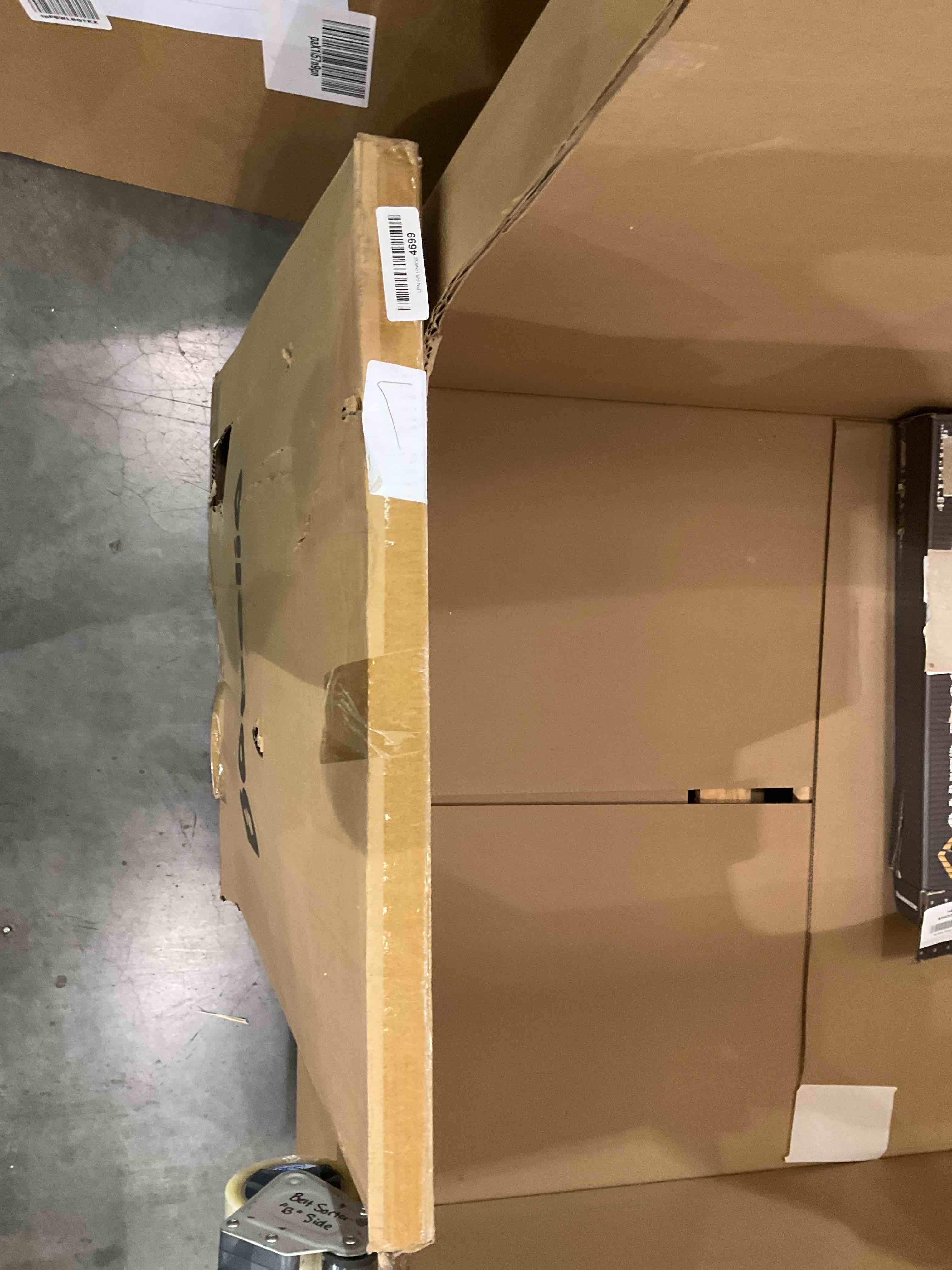 https://s3.amazonaws.com/lotting-images-prod/BargainHunt/EXS01001270_1706644505481.jpeg