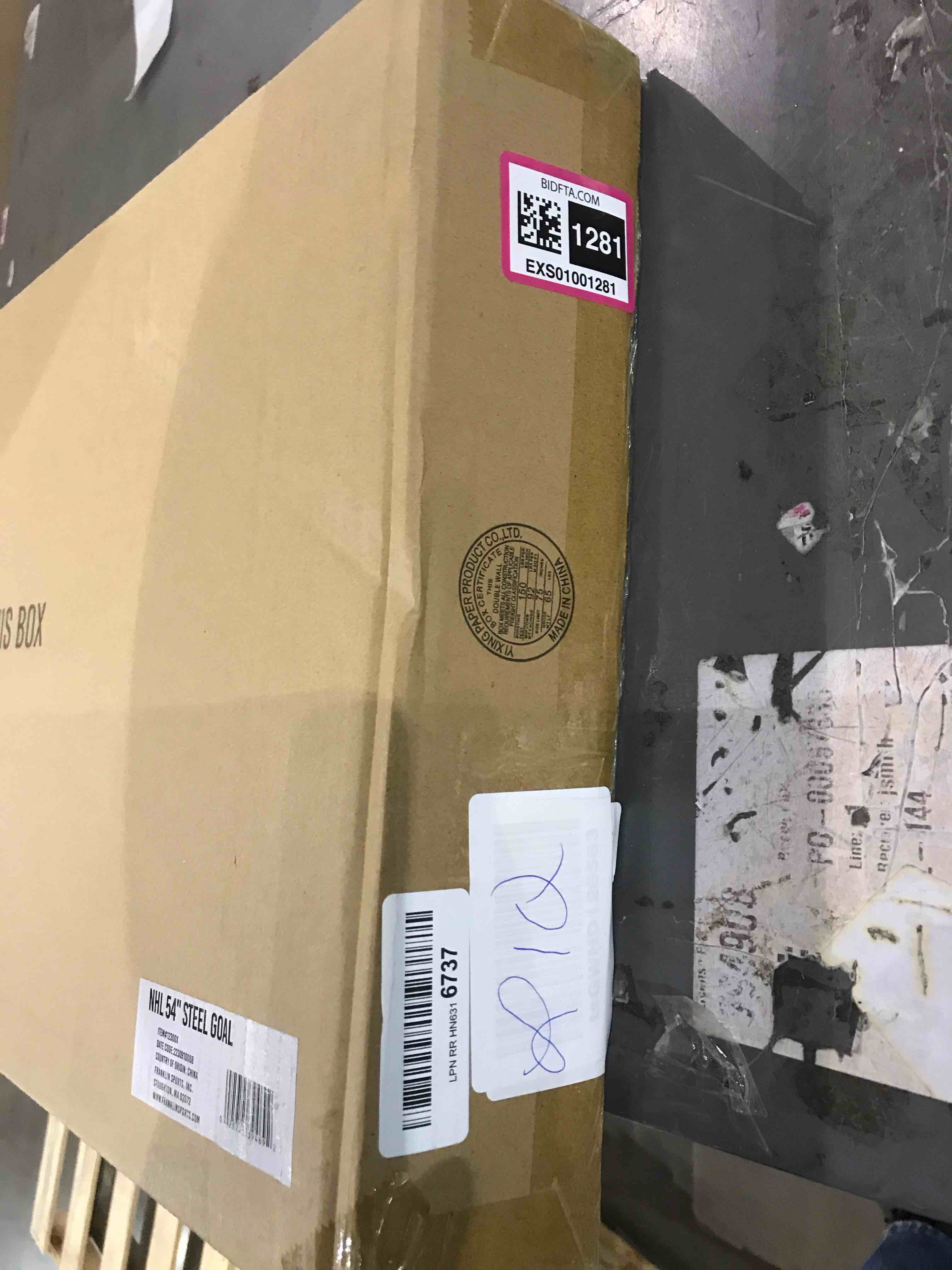 https://s3.amazonaws.com/lotting-images-prod/BargainHunt/EXS01001281_1706704255624.jpeg