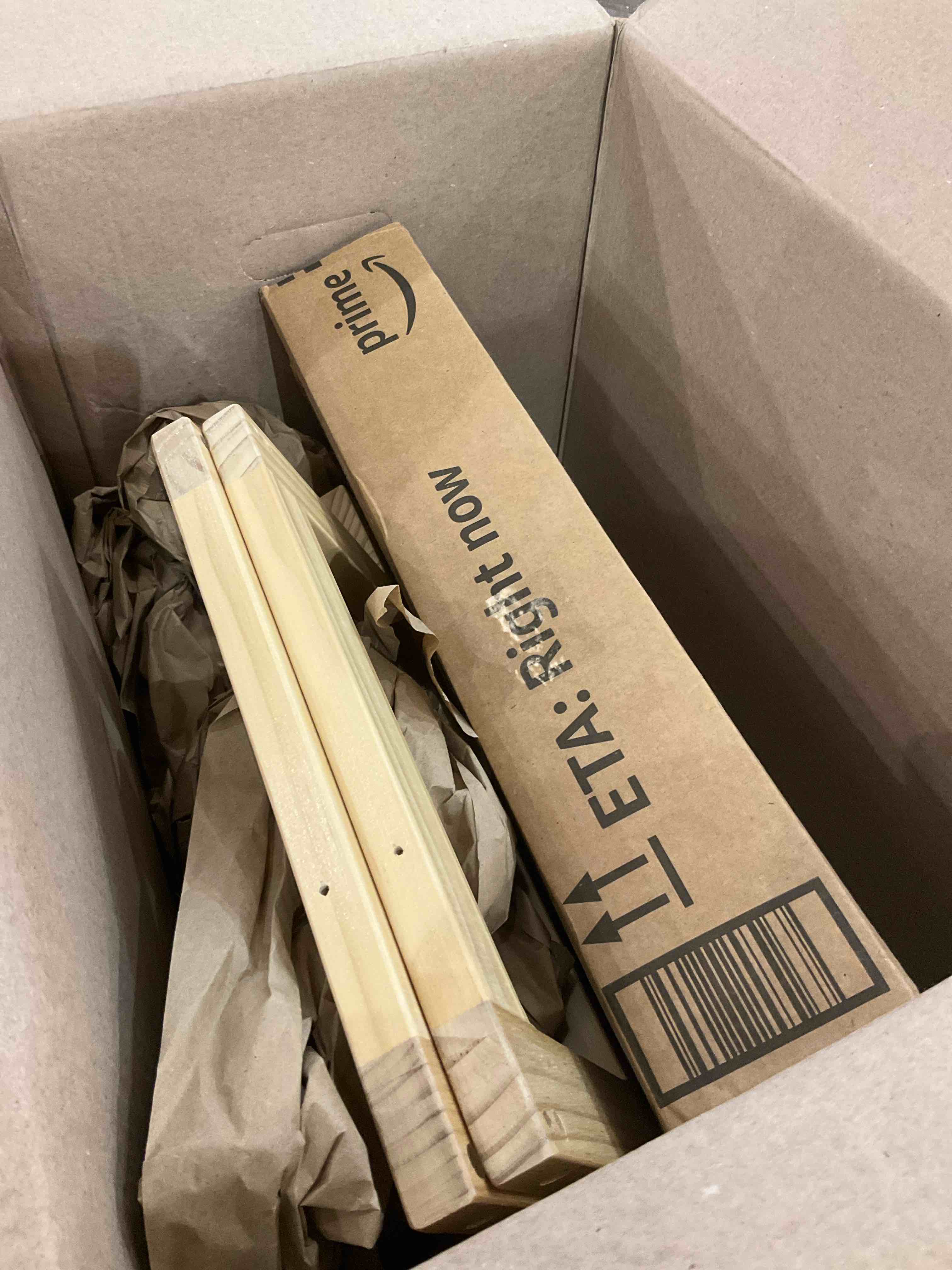 https://s3.amazonaws.com/lotting-images-prod/BargainHunt/EXS01001931_1709216283490.jpeg