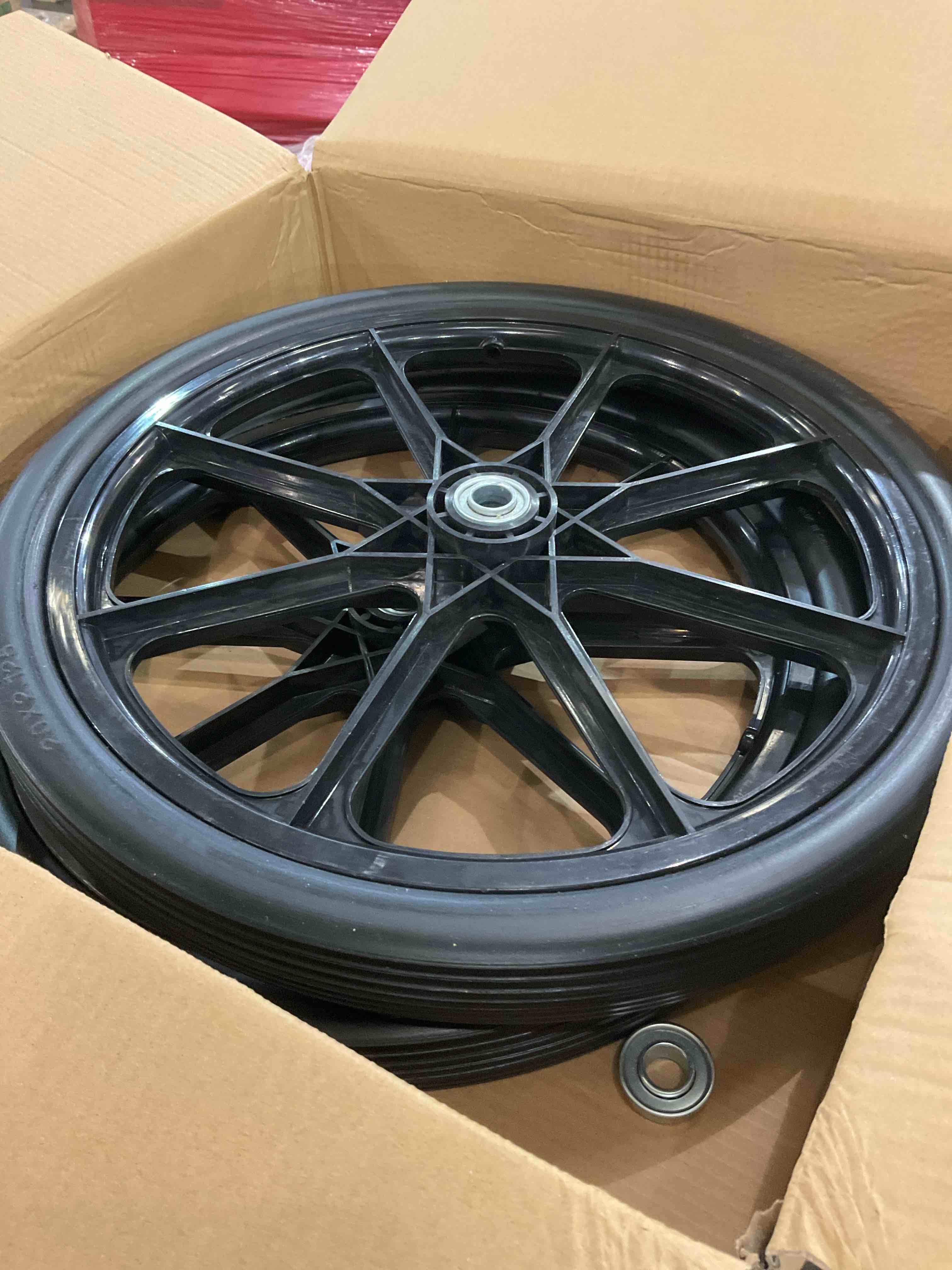 https://s3.amazonaws.com/lotting-images-prod/BargainHunt/EXS01001932_1709216384809.jpeg