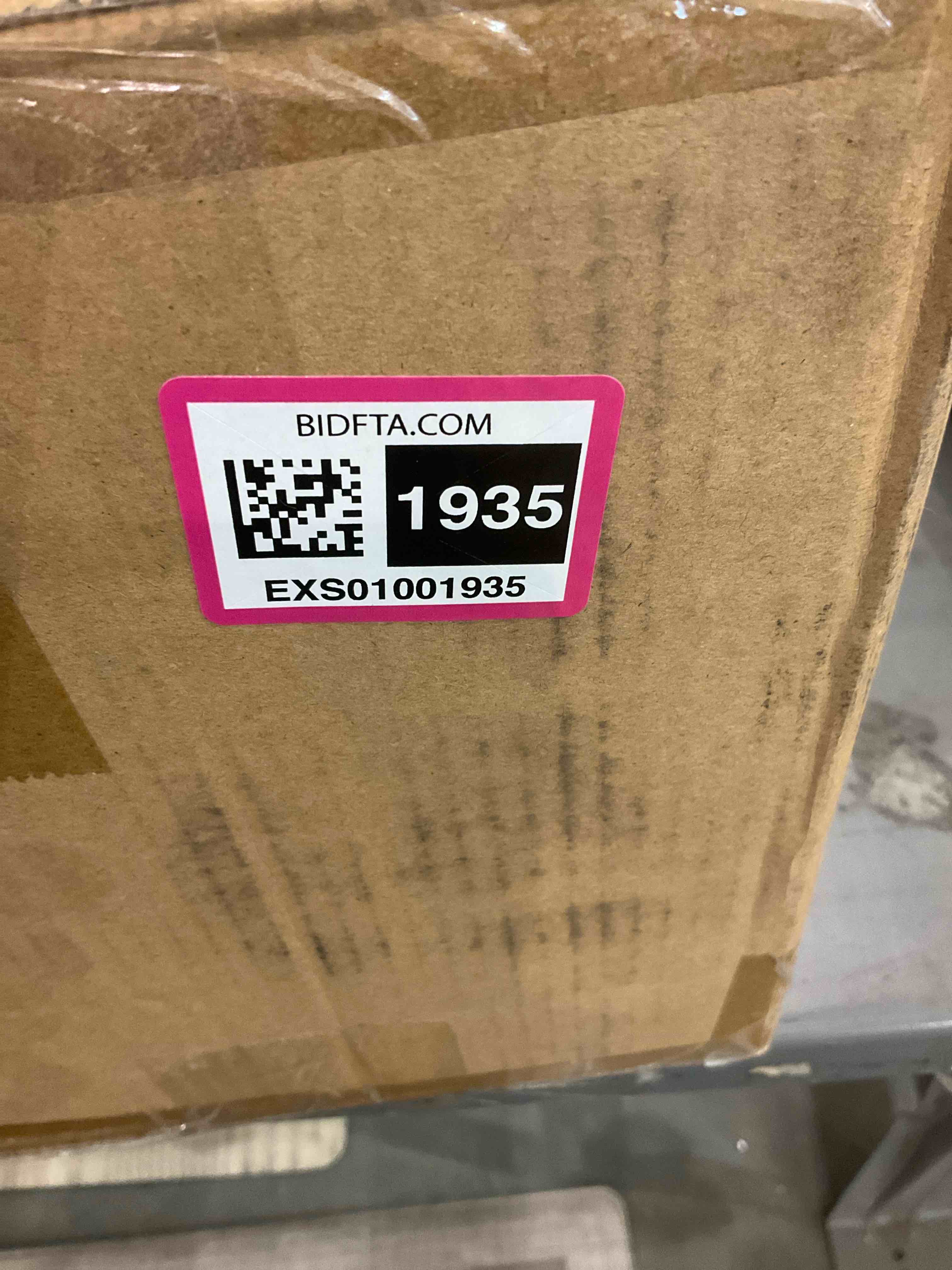 https://s3.amazonaws.com/lotting-images-prod/BargainHunt/EXS01001935_1709216663255.jpeg