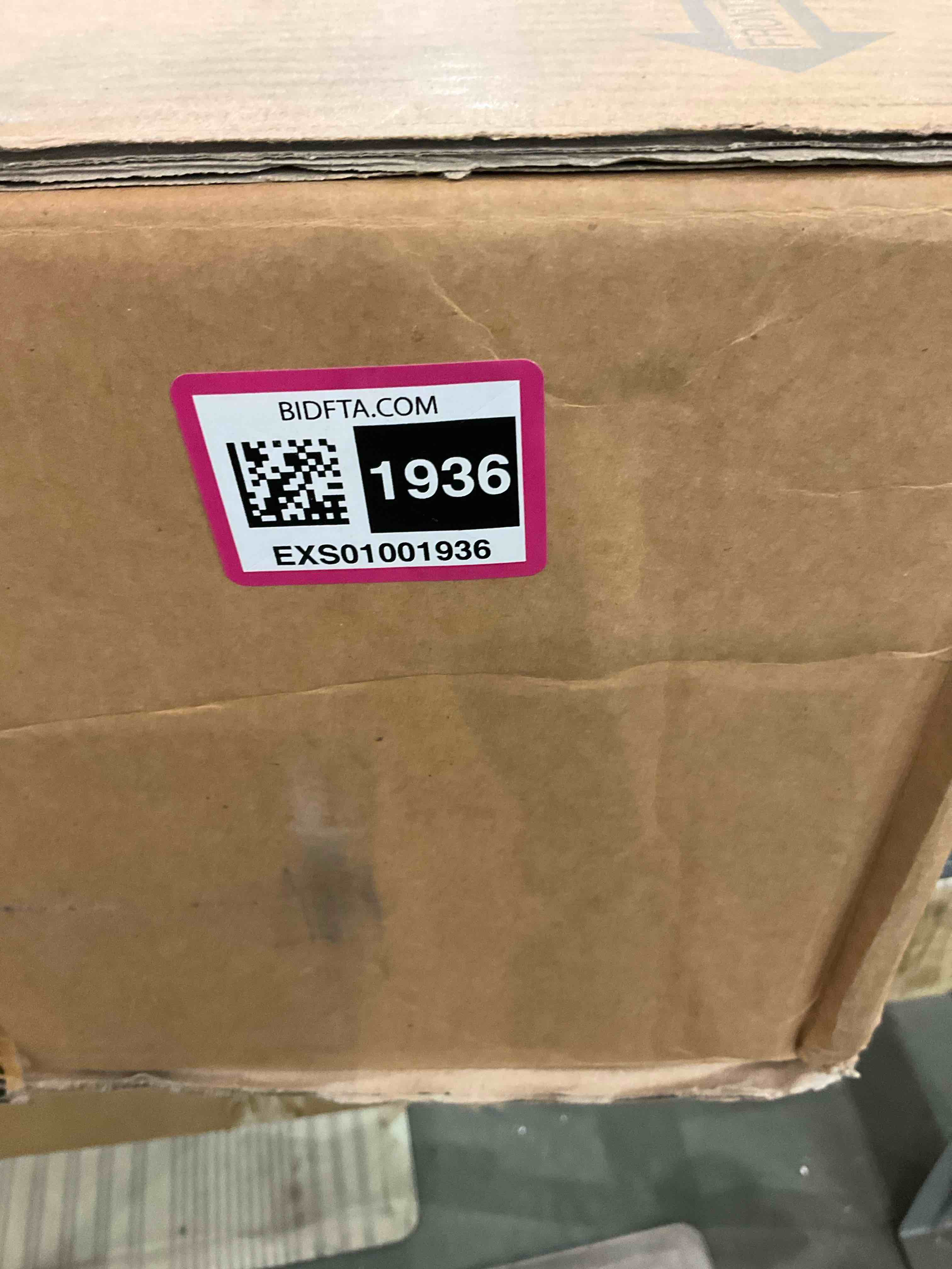 https://s3.amazonaws.com/lotting-images-prod/BargainHunt/EXS01001936_1709216762080.jpeg