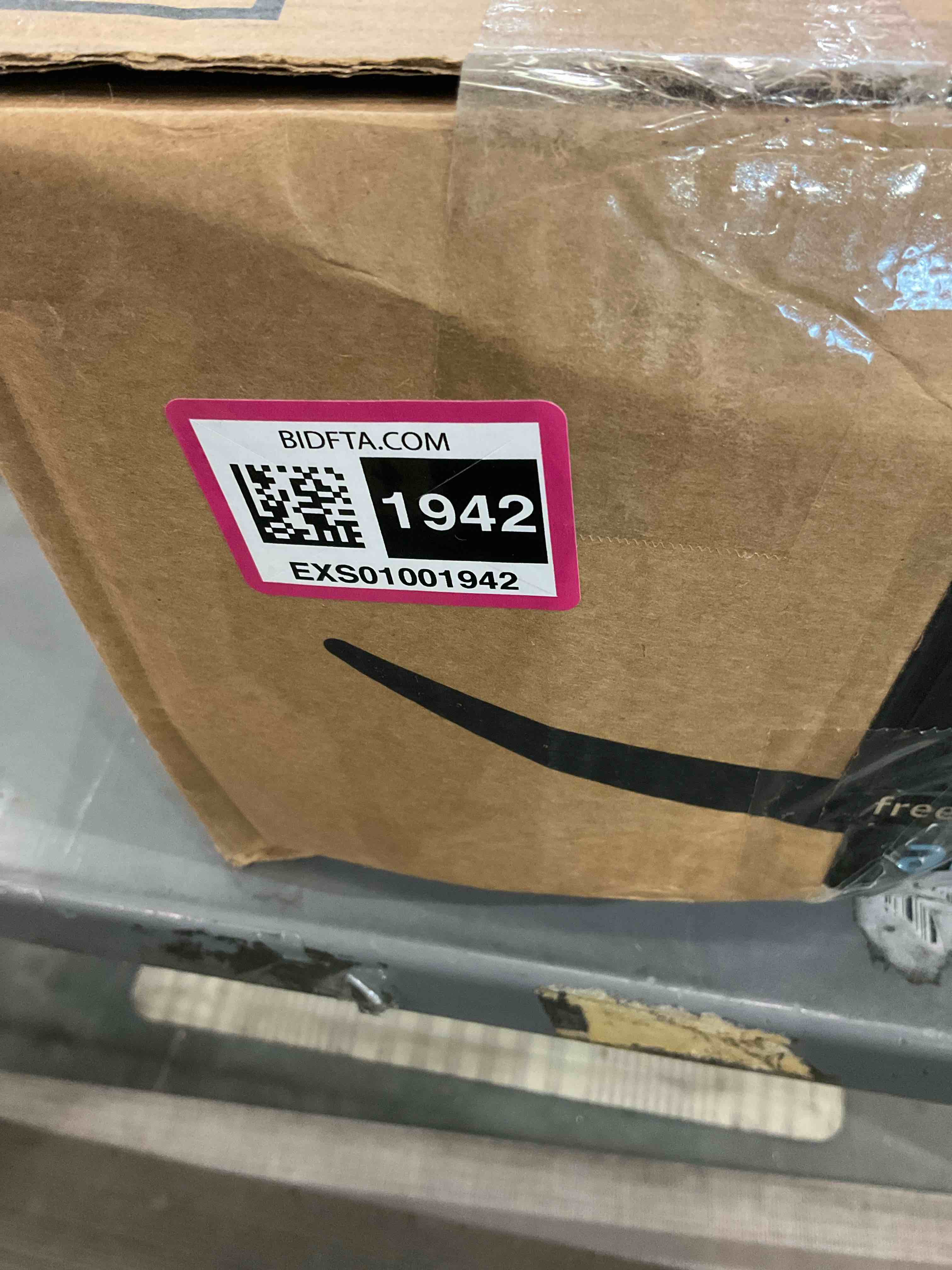 https://s3.amazonaws.com/lotting-images-prod/BargainHunt/EXS01001942_1709218590245.jpeg