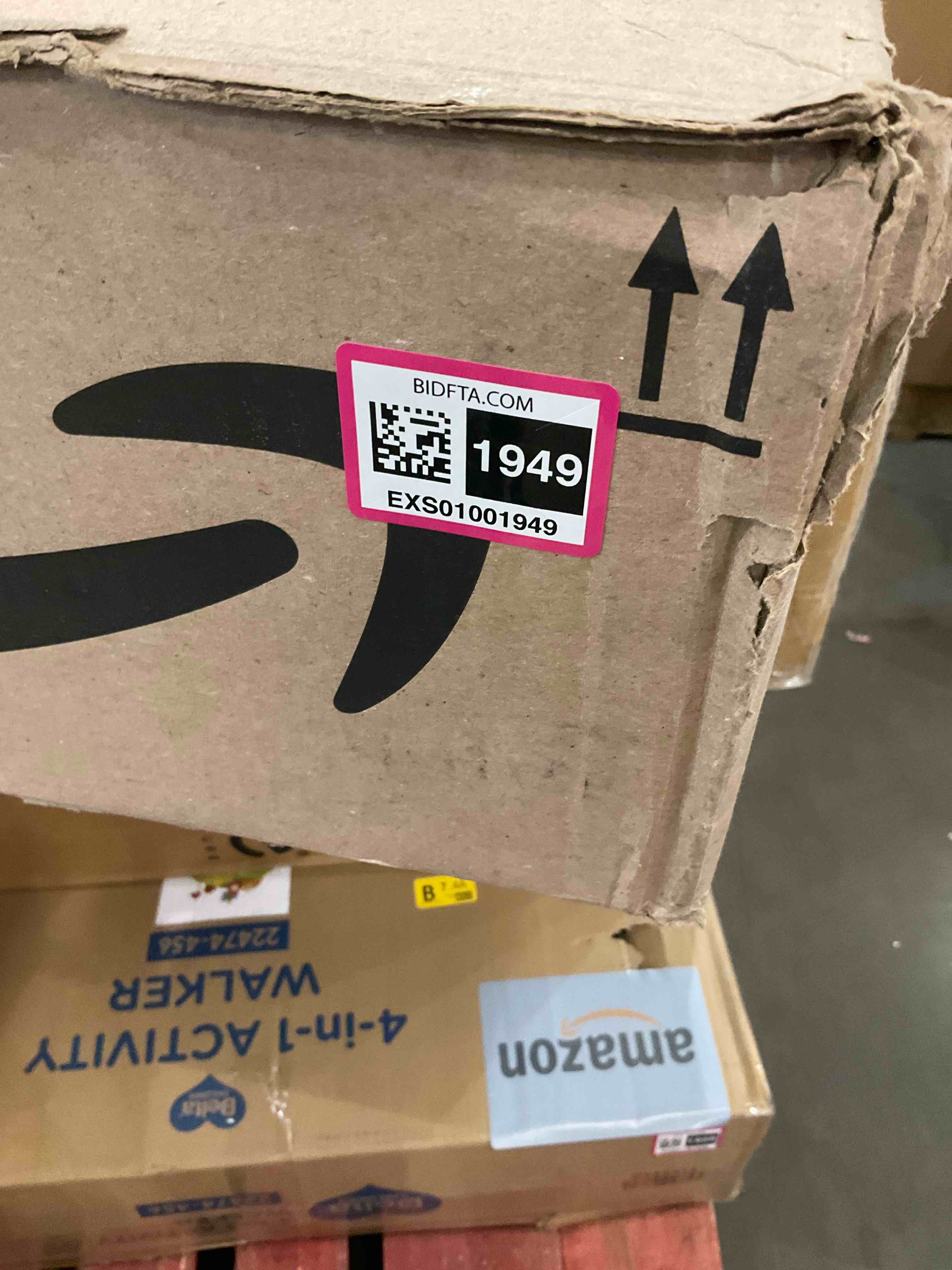 https://s3.amazonaws.com/lotting-images-prod/BargainHunt/EXS01001949_1709217520444.jpeg