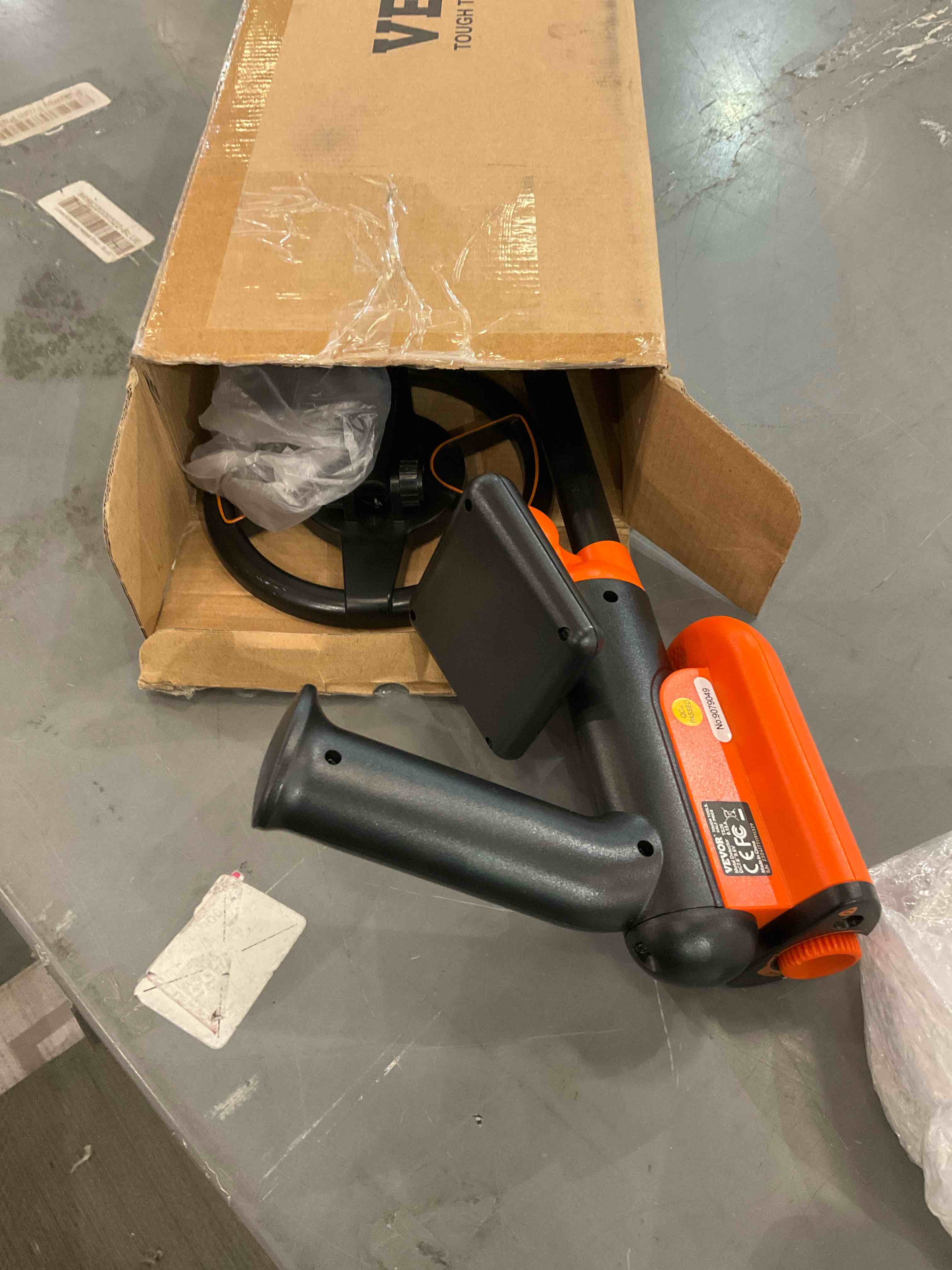 https://s3.amazonaws.com/lotting-images-prod/BargainHunt/EXS01001965_1709221947096.jpeg