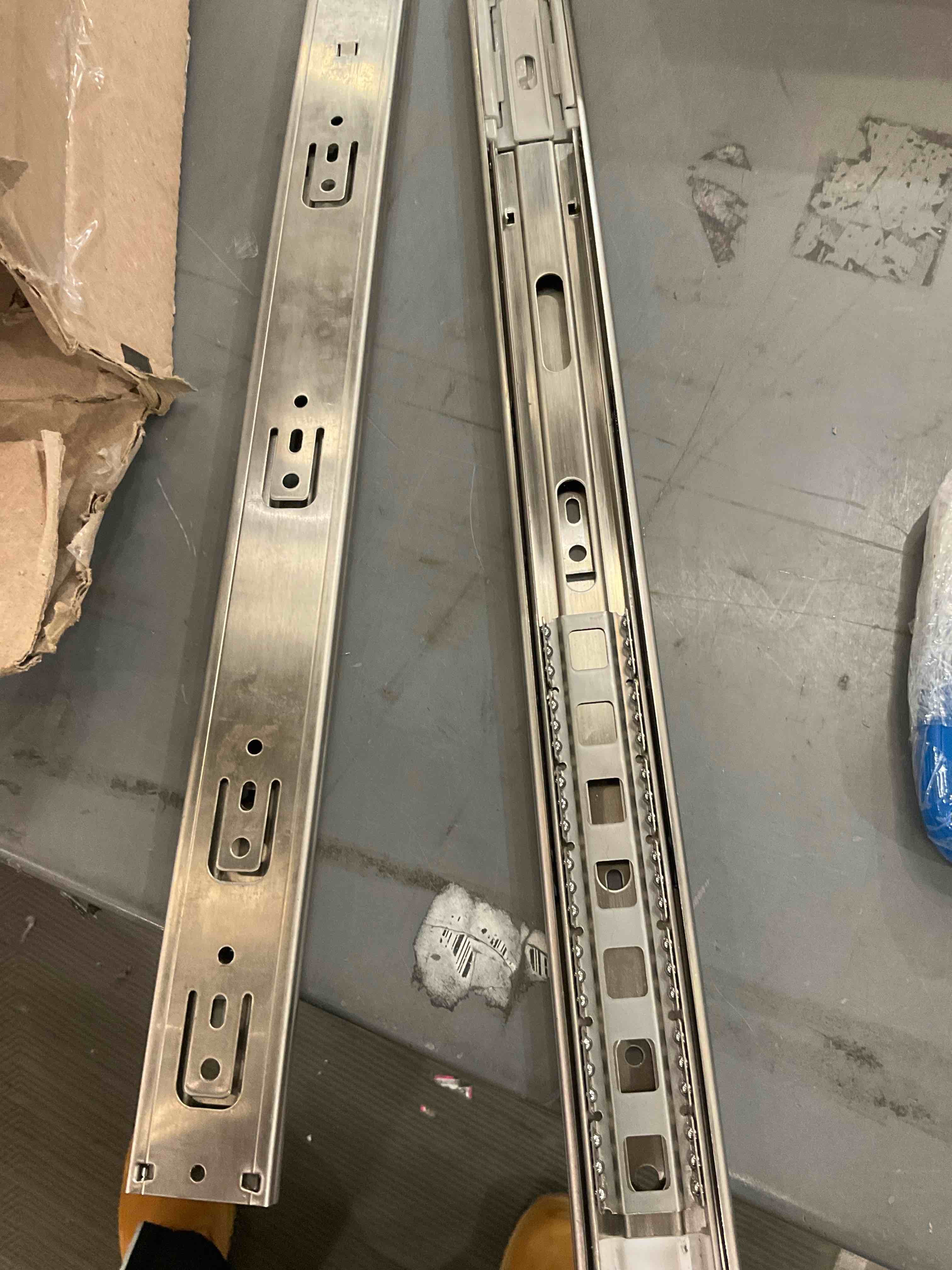 https://s3.amazonaws.com/lotting-images-prod/BargainHunt/EXS01001966_1709221848667.jpeg