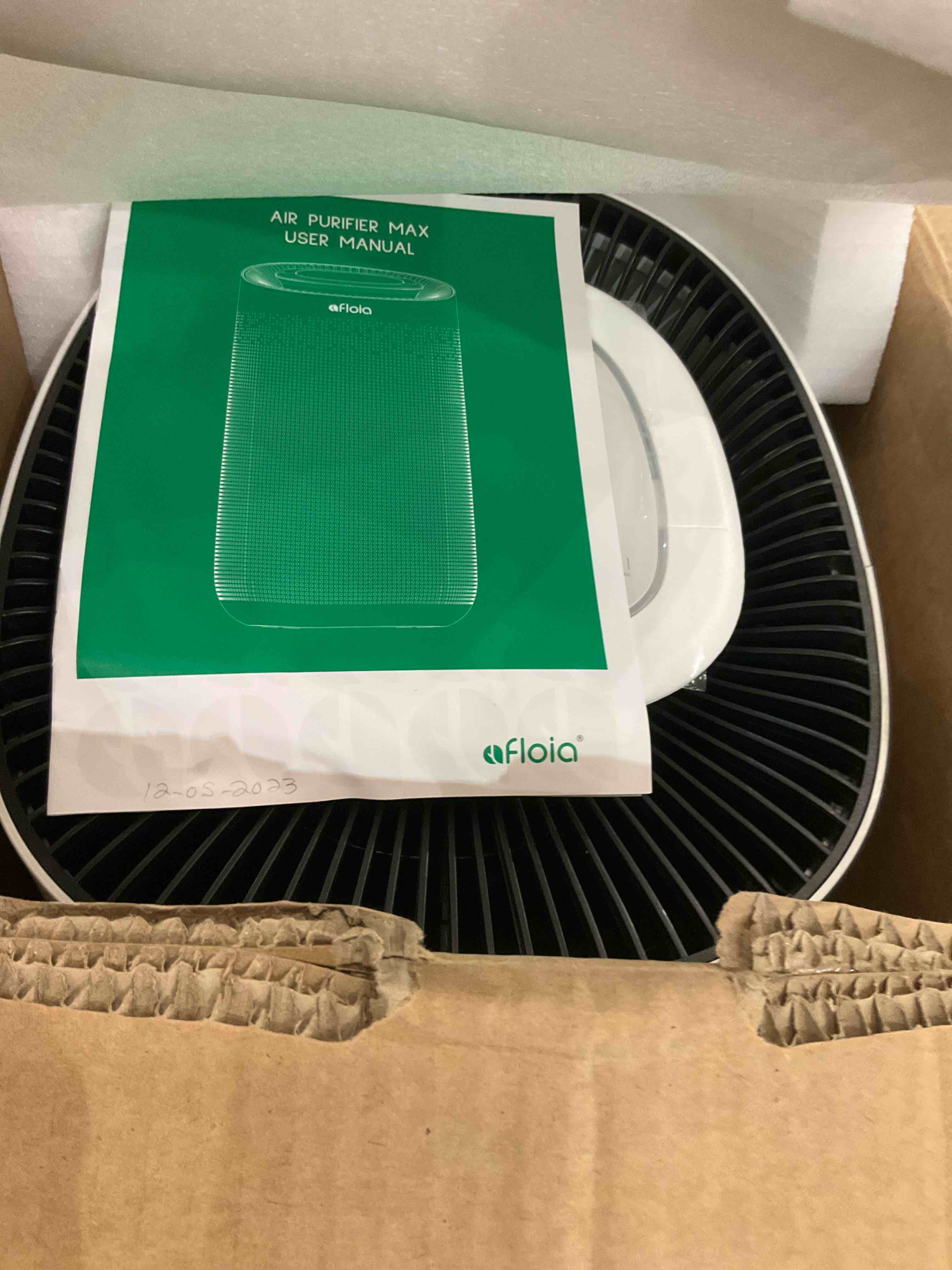 https://s3.amazonaws.com/lotting-images-prod/BargainHunt/EXS01001986_1709224743464.jpeg