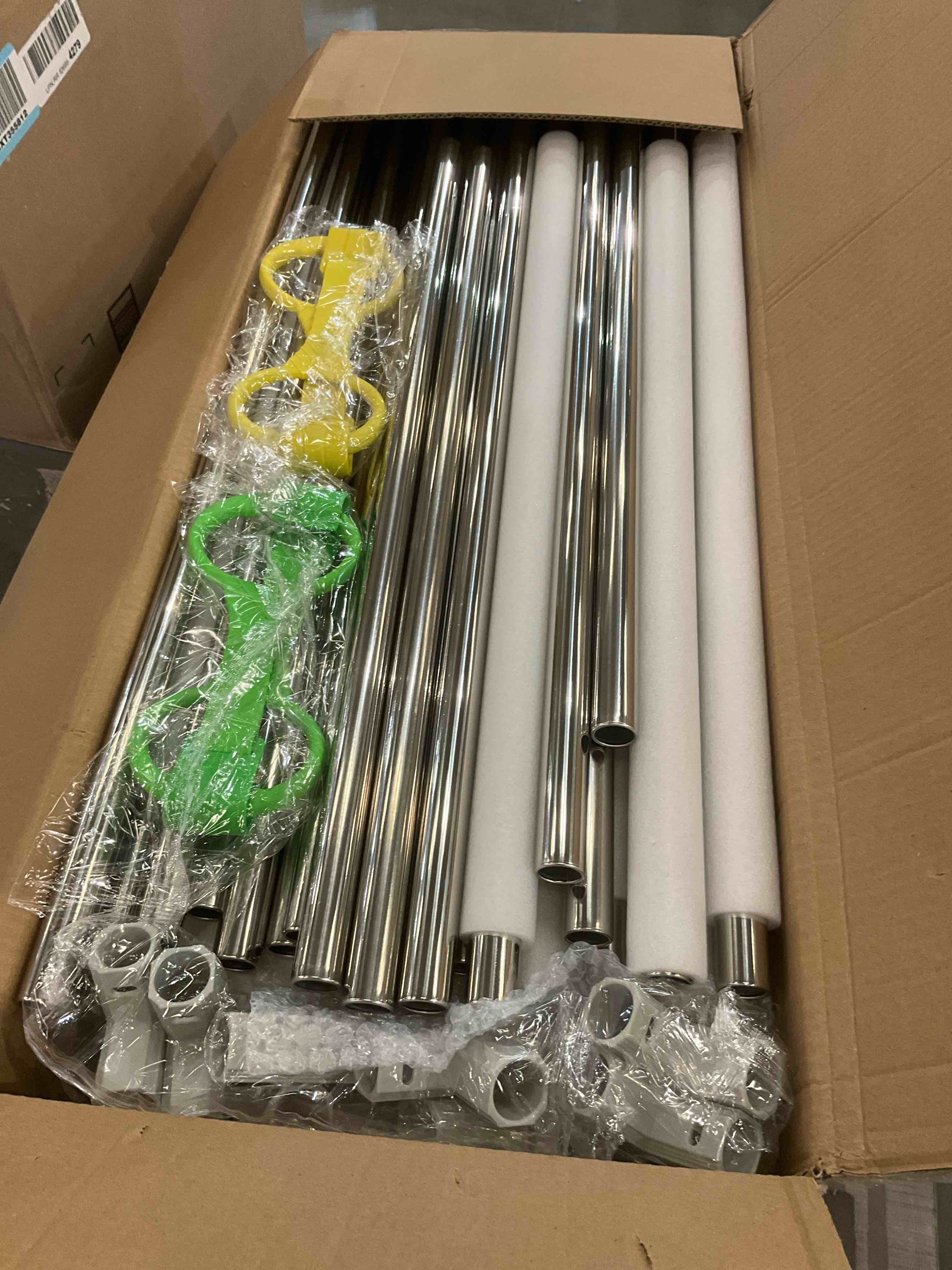 https://s3.amazonaws.com/lotting-images-prod/BargainHunt/EXS01001991_1709224847869.jpeg