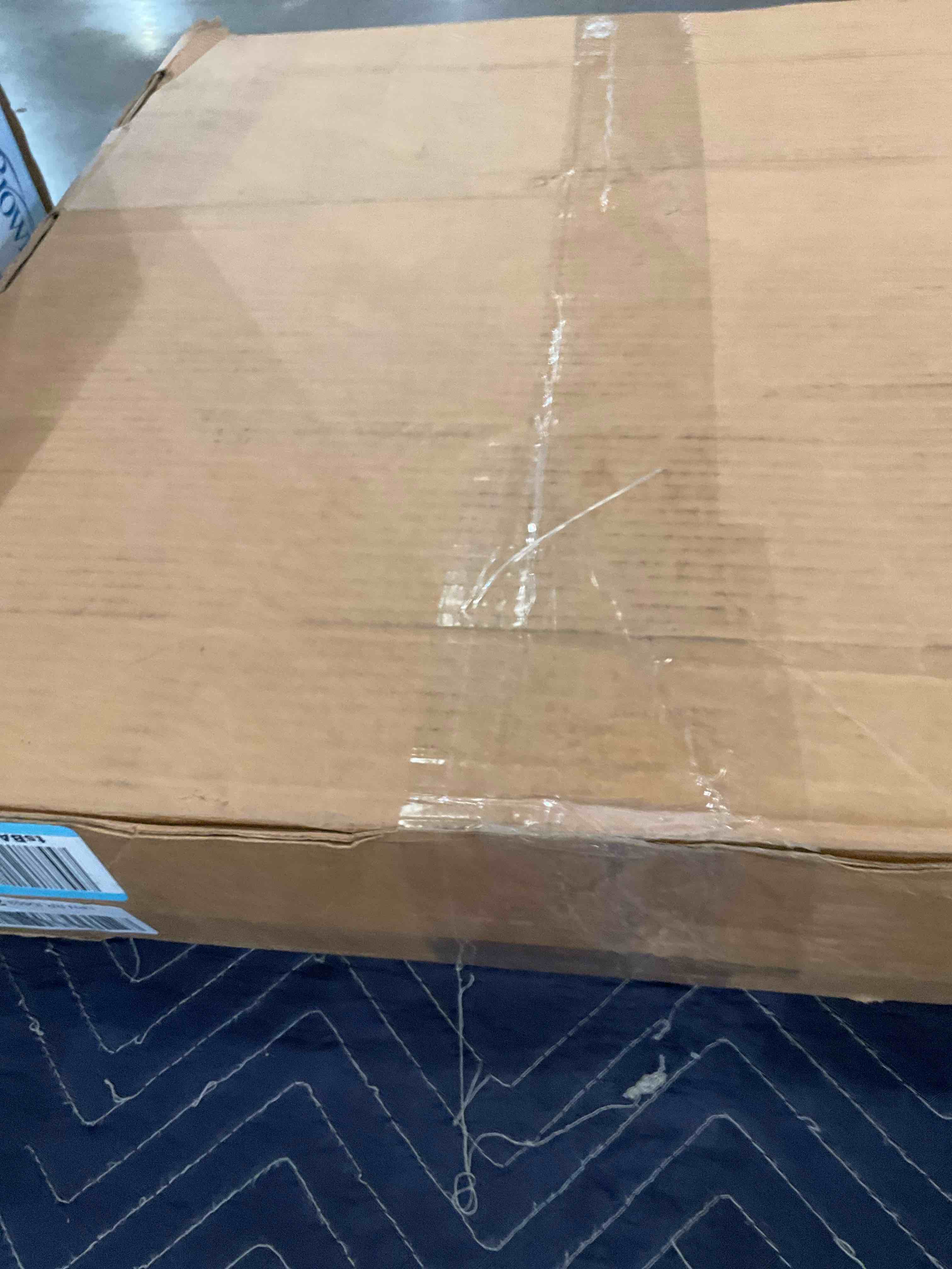 https://s3.amazonaws.com/lotting-images-prod/BargainHunt/EXS01002595_1708529349953.jpeg
