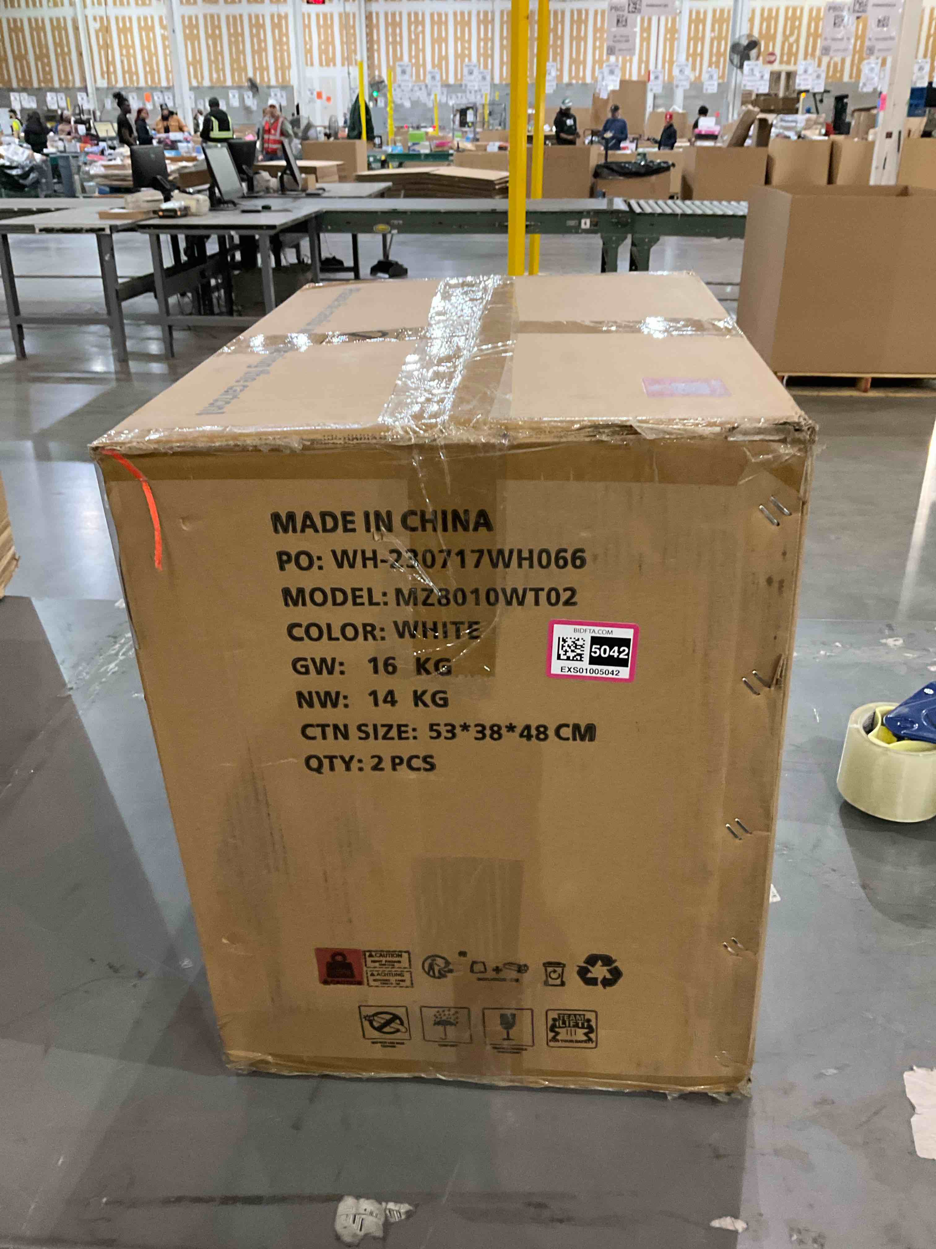 https://s3.amazonaws.com/lotting-images-prod/BargainHunt/EXS01005042_1708522131833.jpeg