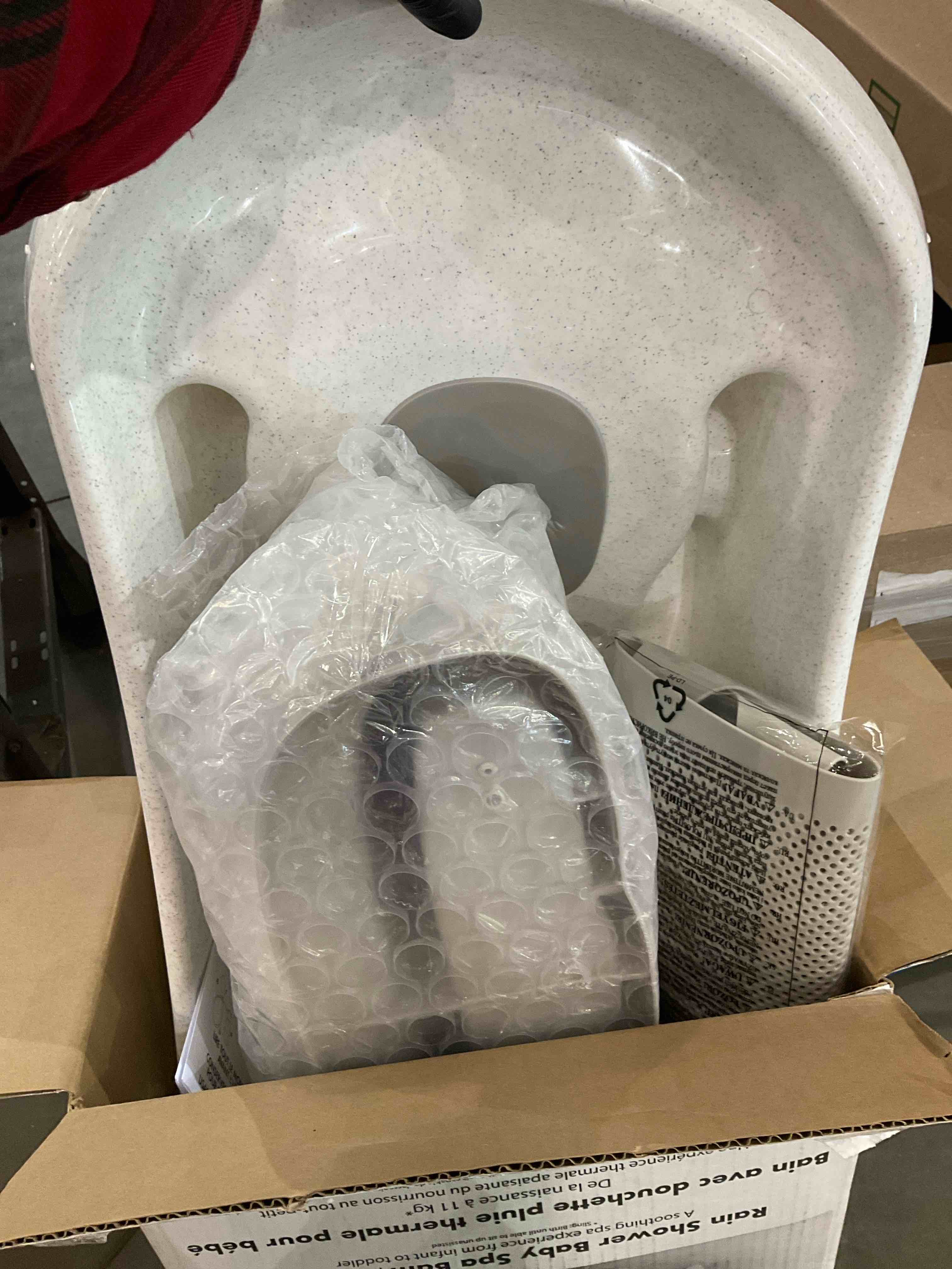 https://s3.amazonaws.com/lotting-images-prod/BargainHunt/EXS01005047_1708525510676.jpeg