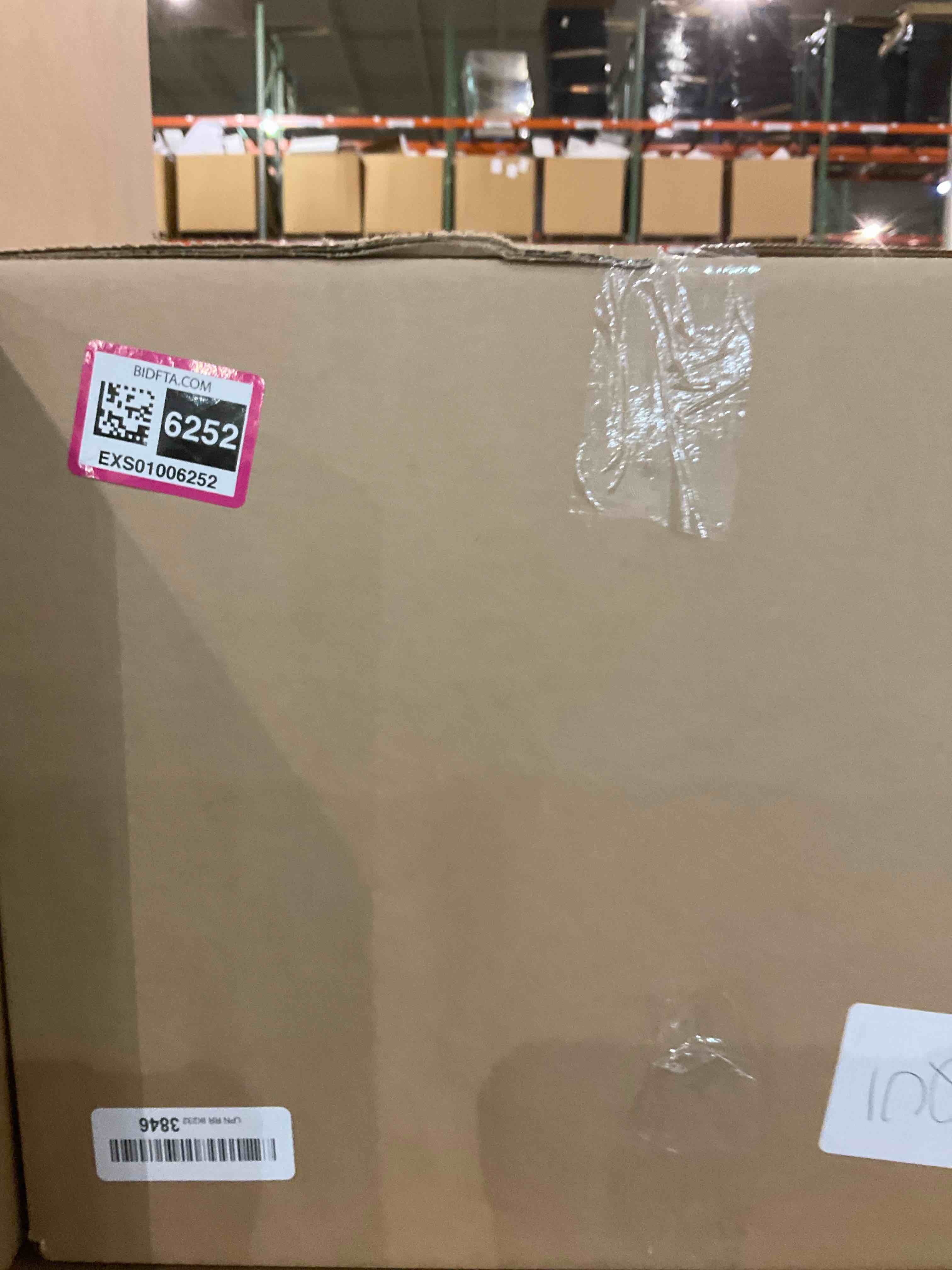 https://s3.amazonaws.com/lotting-images-prod/BargainHunt/EXS01006252_1709127834063.jpeg