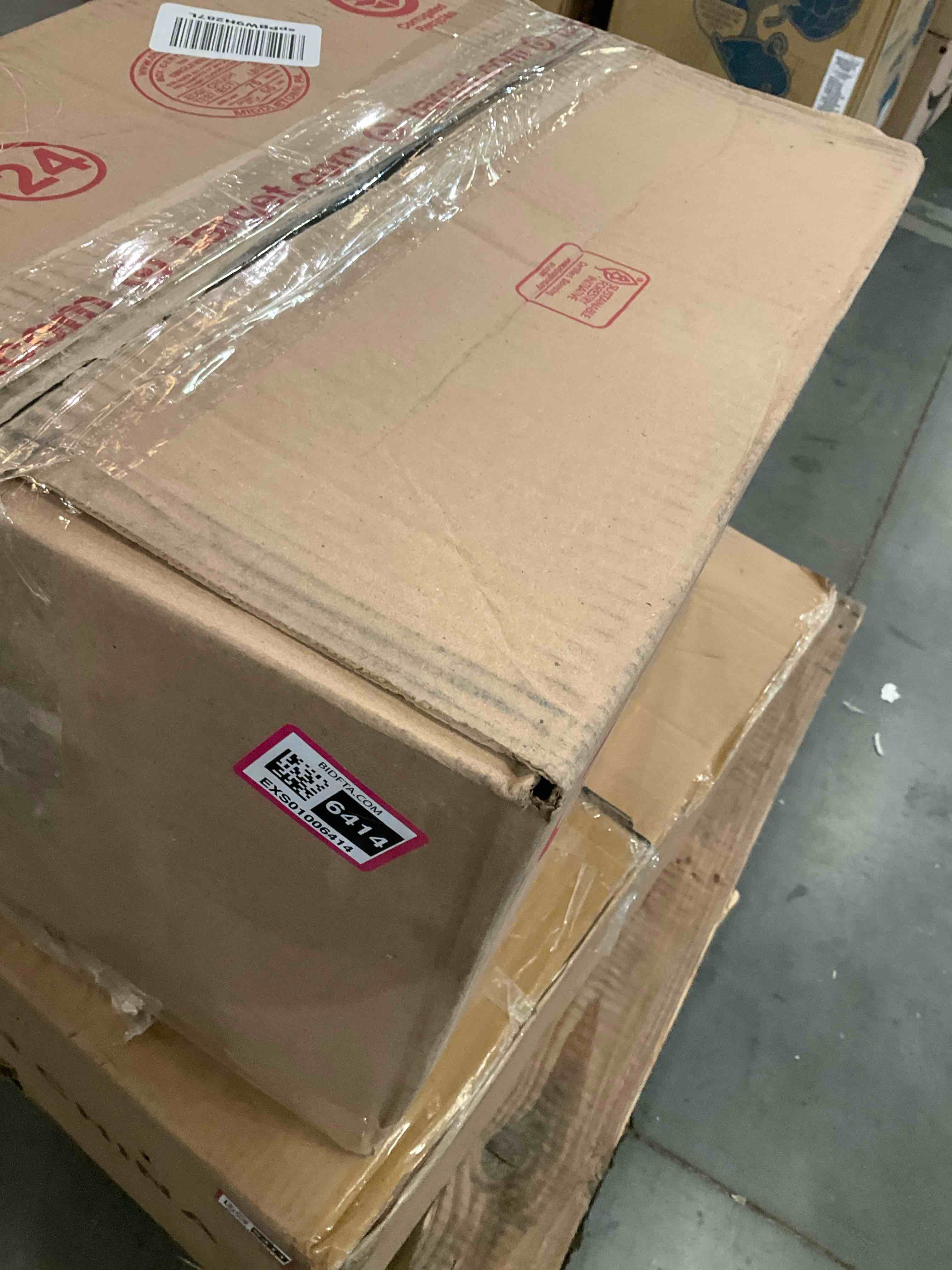 https://s3.amazonaws.com/lotting-images-prod/BargainHunt/EXS01006414_1709225421901.jpeg