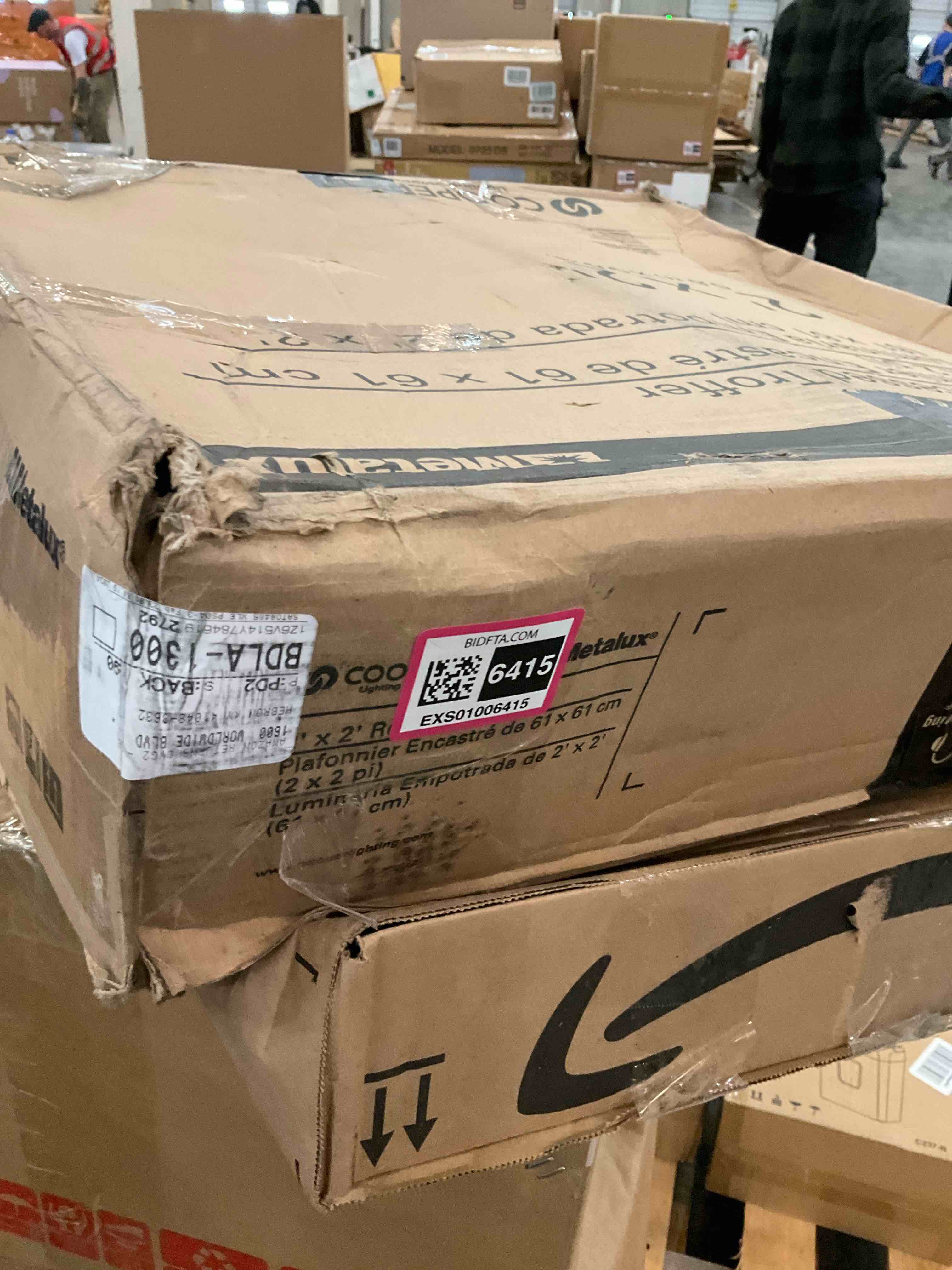 https://s3.amazonaws.com/lotting-images-prod/BargainHunt/EXS01006415_1709228142470.jpeg
