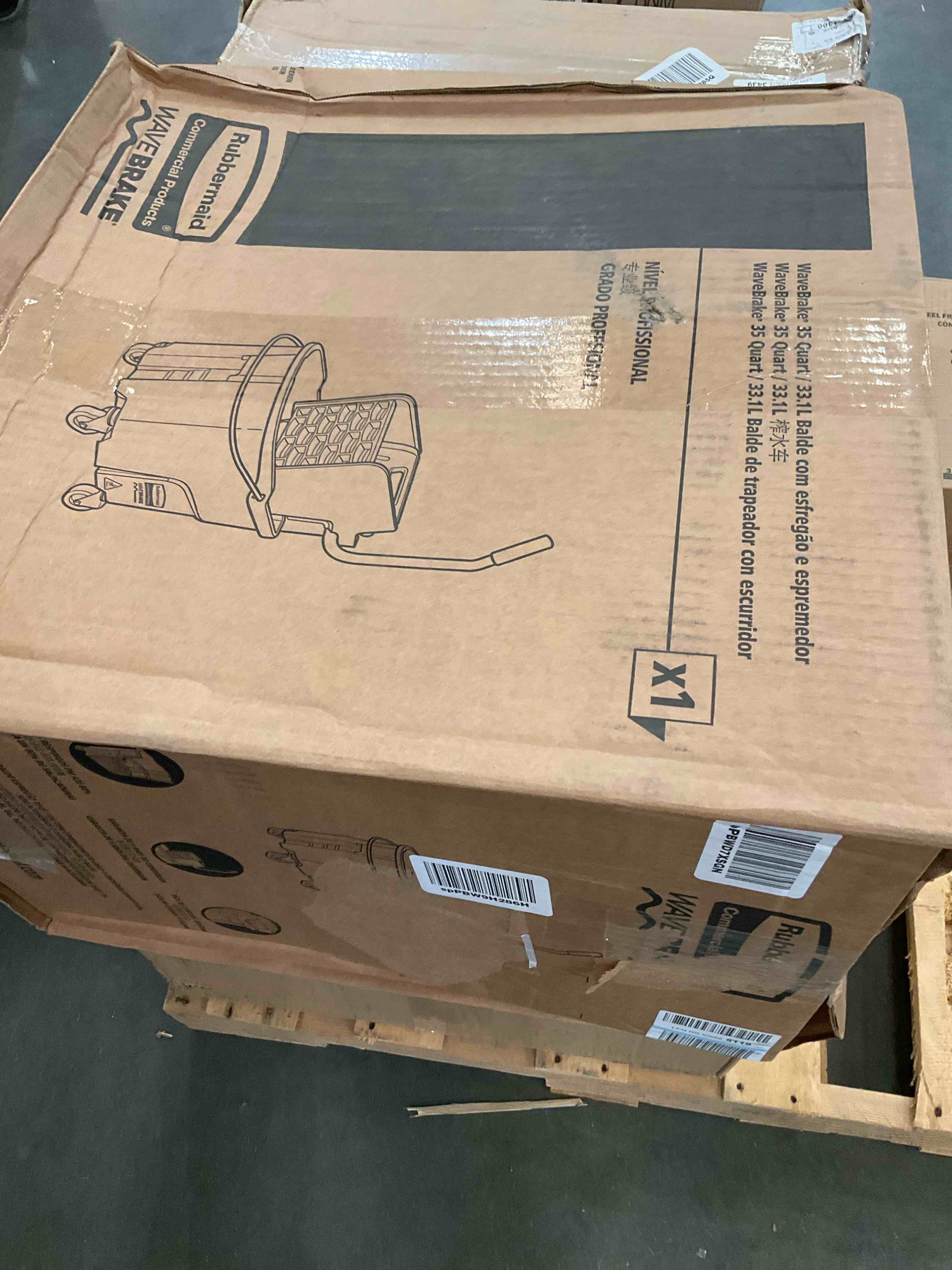 https://s3.amazonaws.com/lotting-images-prod/BargainHunt/EXS01006417_1709228270759.jpeg