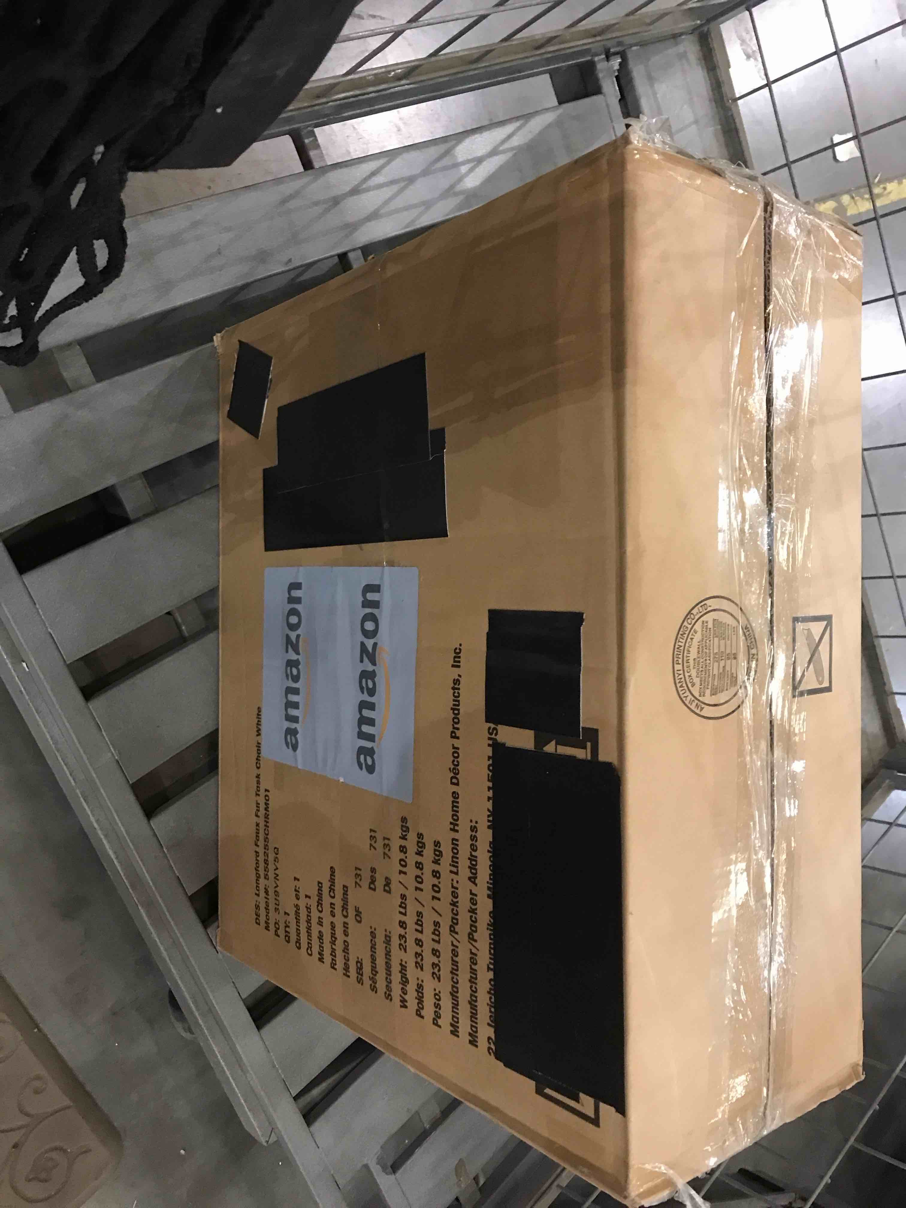 https://s3.amazonaws.com/lotting-images-prod/BargainHunt/EXS01006605_1708106925731.jpeg