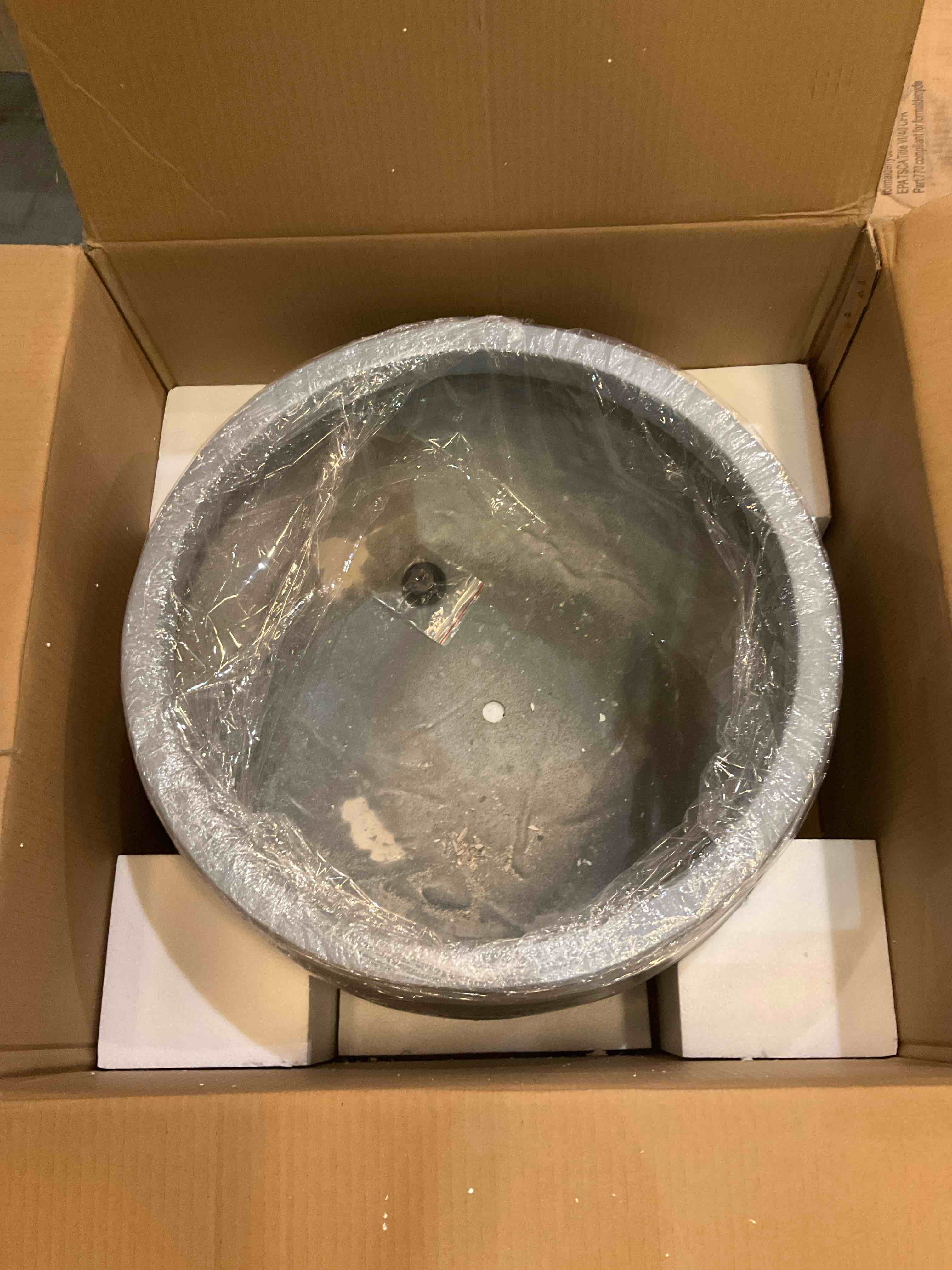 https://s3.amazonaws.com/lotting-images-prod/BargainHunt/EXS01007218_1717701394041.jpeg