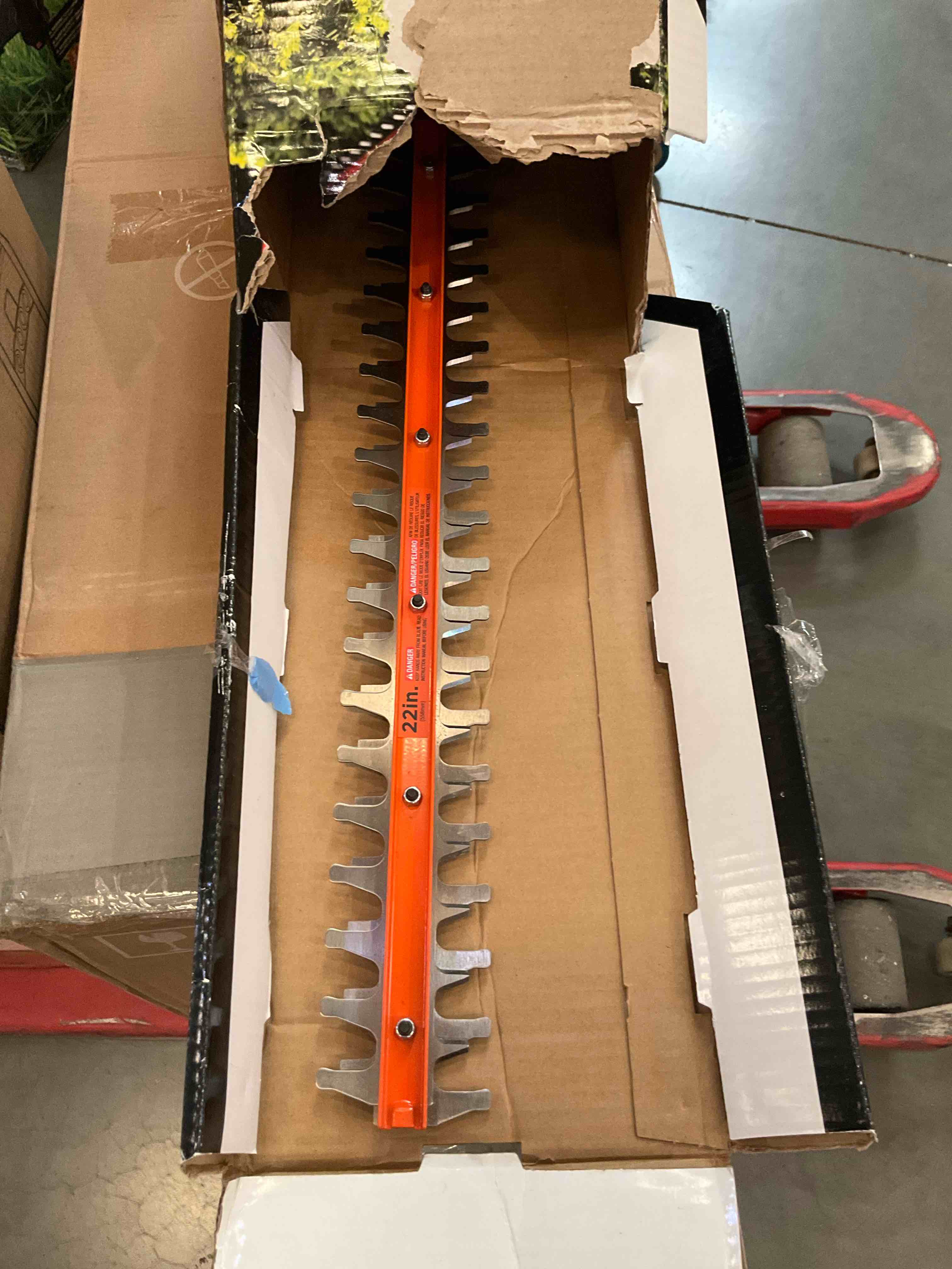 https://s3.amazonaws.com/lotting-images-prod/BargainHunt/EXS01007335_1718215161839.jpeg
