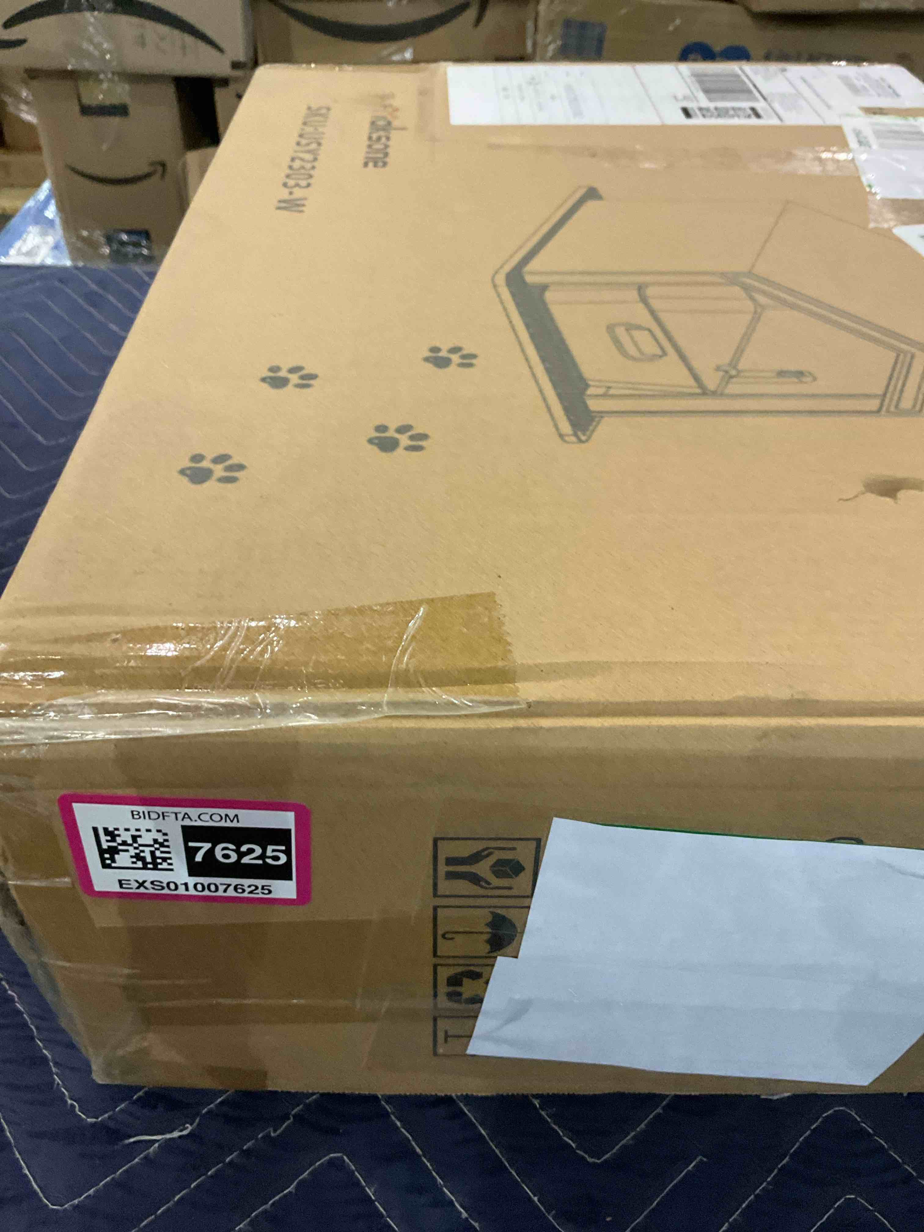 https://s3.amazonaws.com/lotting-images-prod/BargainHunt/EXS01007625_1707745408333.jpeg