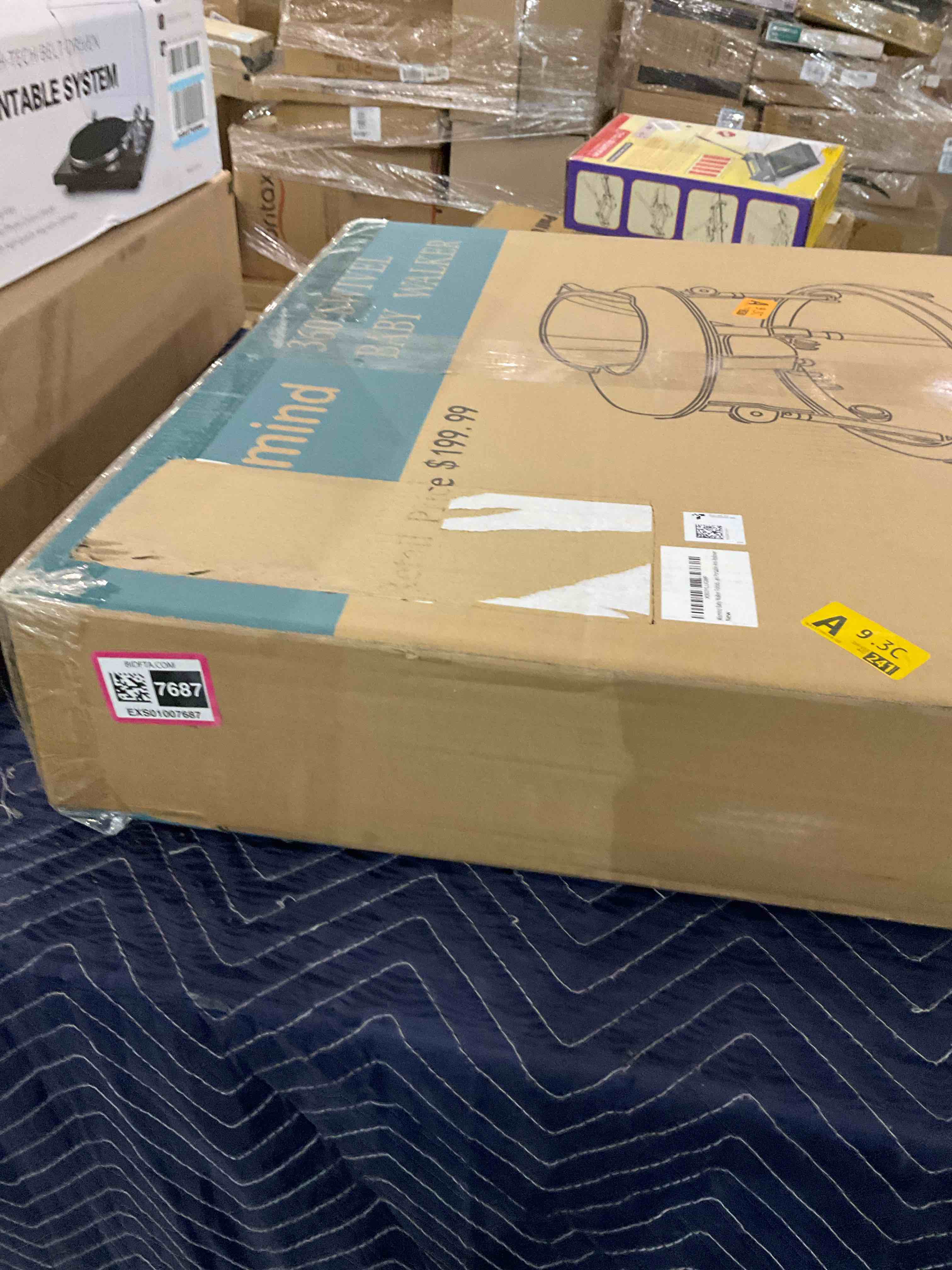 https://s3.amazonaws.com/lotting-images-prod/BargainHunt/EXS01007687_1707752316667.jpeg