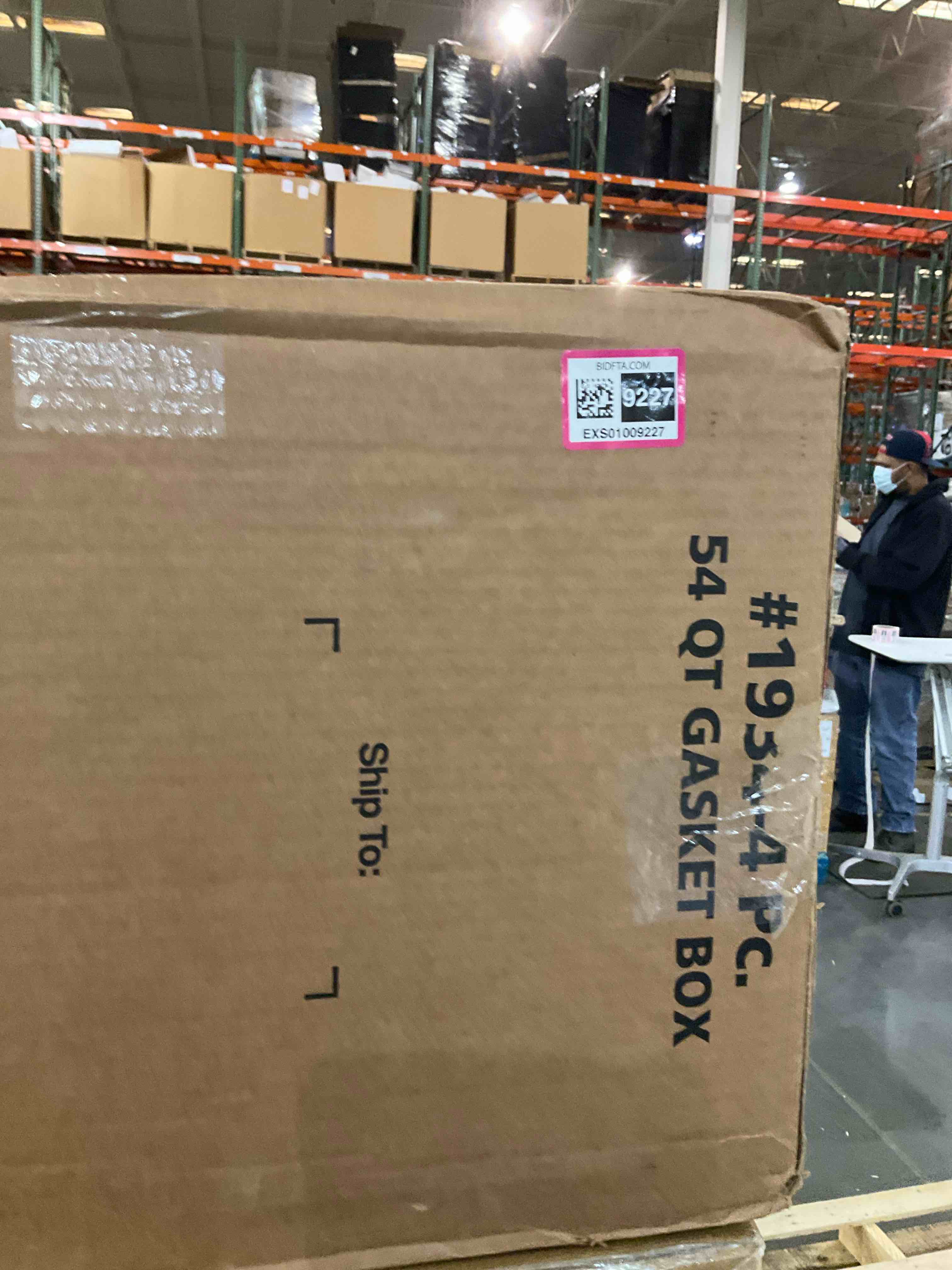 https://s3.amazonaws.com/lotting-images-prod/BargainHunt/EXS01009227_1708349410099.jpeg