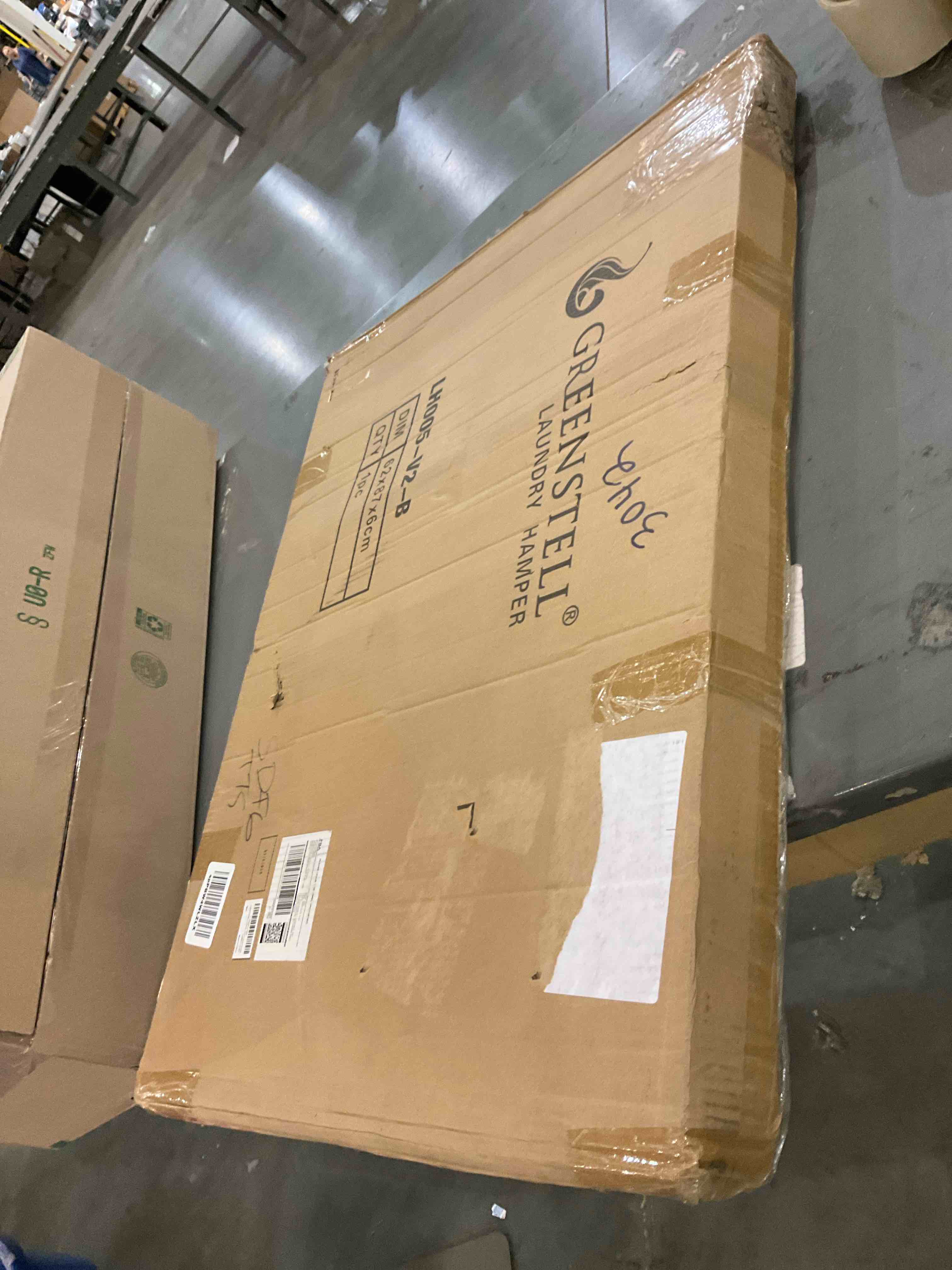 https://s3.amazonaws.com/lotting-images-prod/BargainHunt/EXS01009755_1708097474480.jpeg