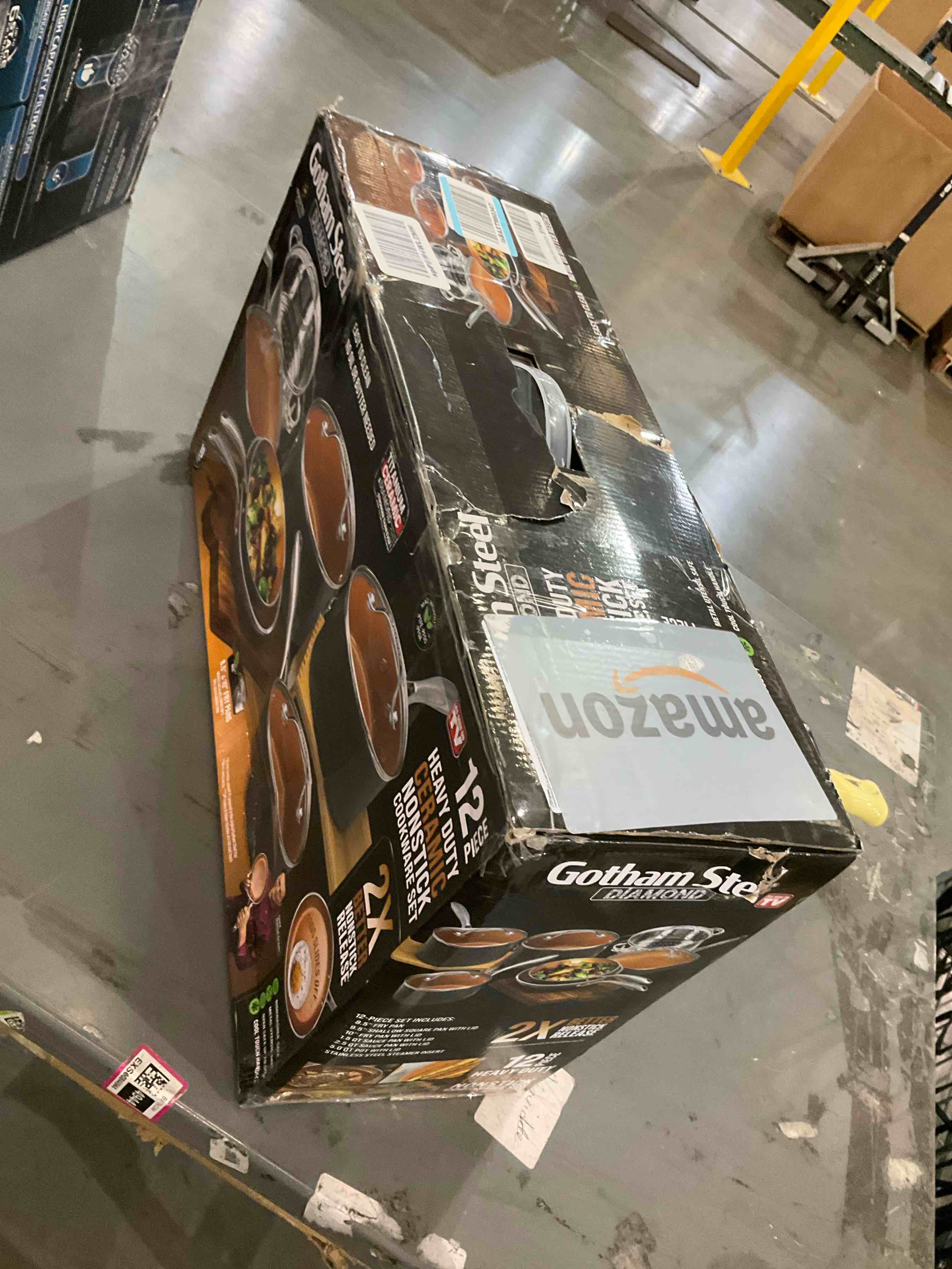 https://s3.amazonaws.com/lotting-images-prod/BargainHunt/EXS01009766_1708099911482.jpeg