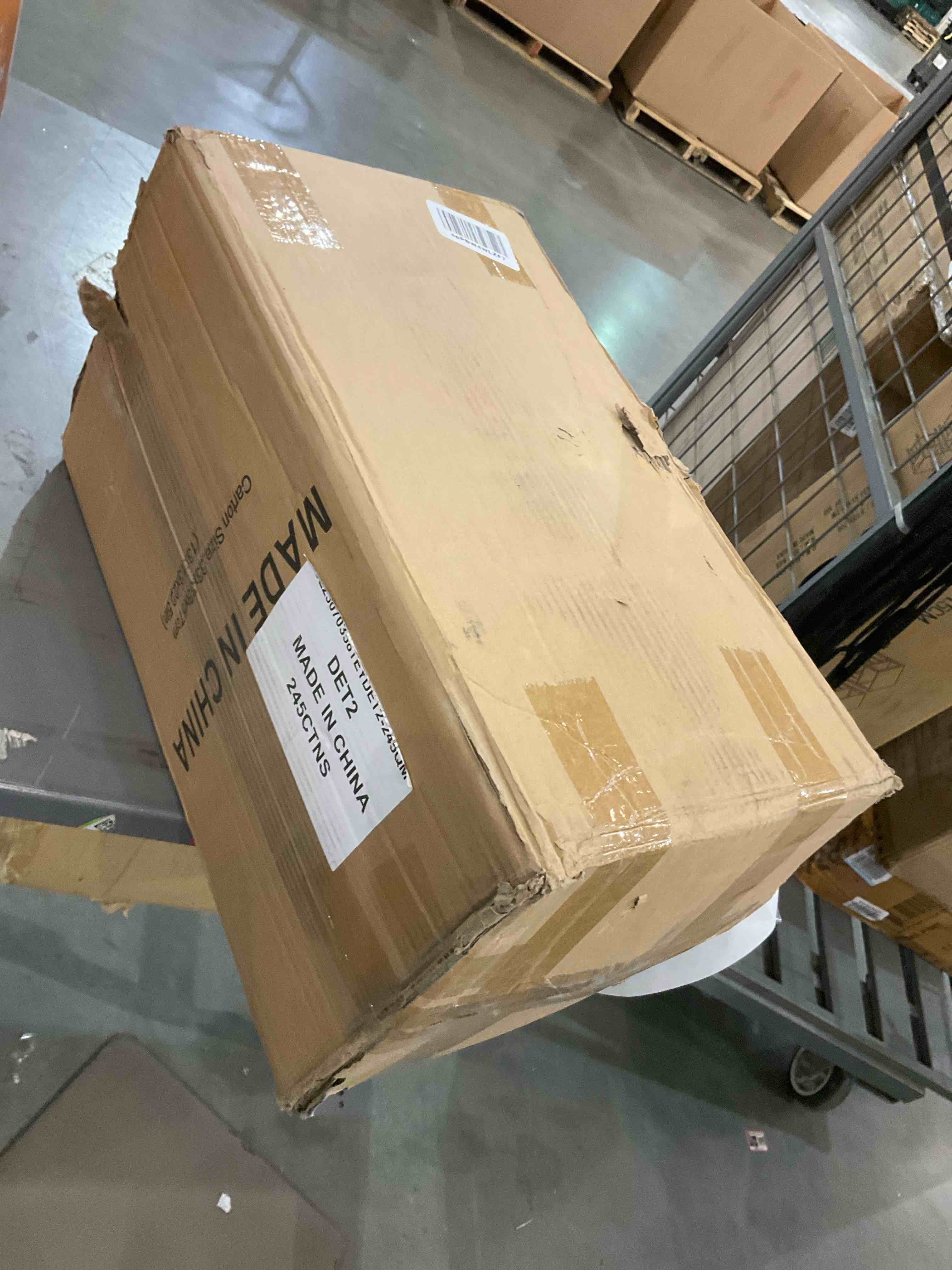 https://s3.amazonaws.com/lotting-images-prod/BargainHunt/EXS01009785_1708106292976.jpeg