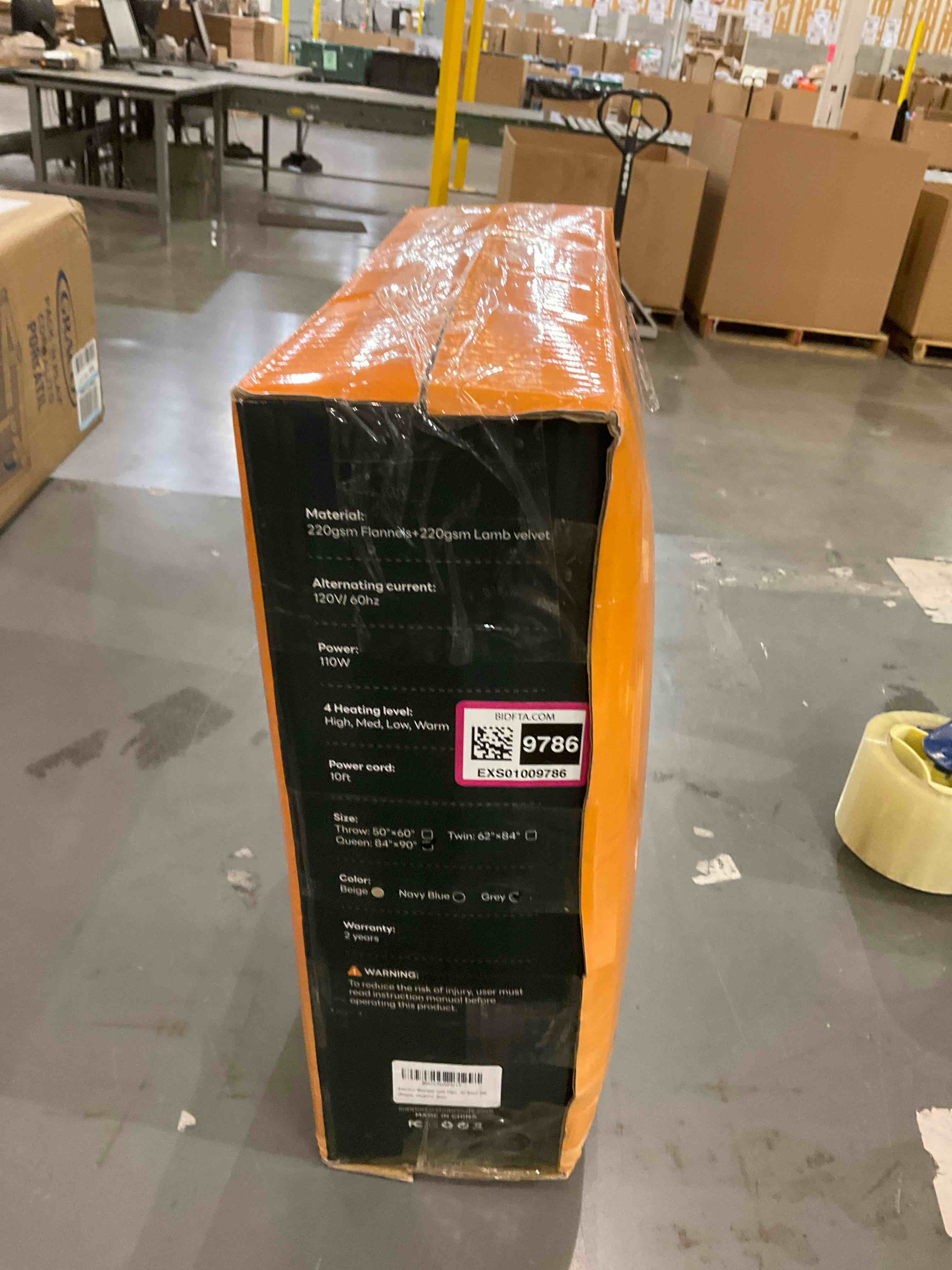 https://s3.amazonaws.com/lotting-images-prod/BargainHunt/EXS01009786_1708106632246.jpeg