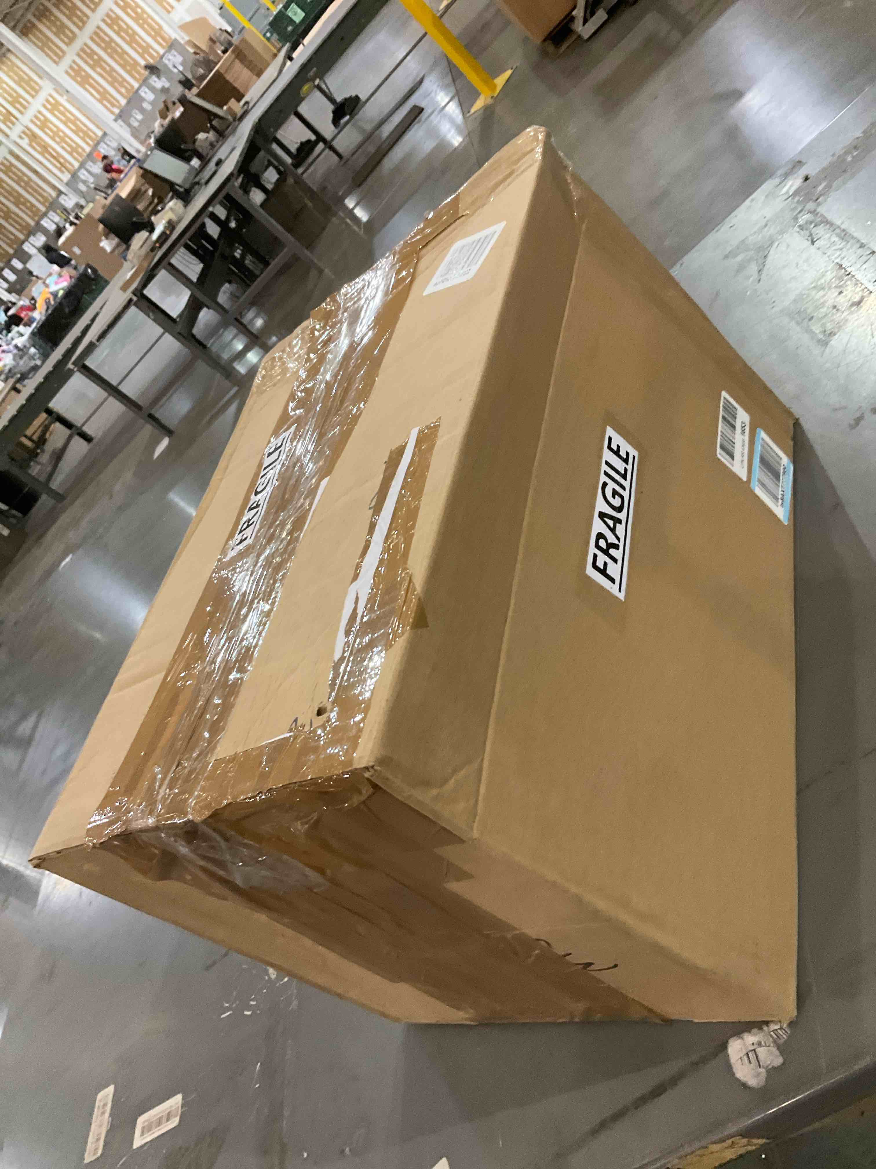https://s3.amazonaws.com/lotting-images-prod/BargainHunt/EXS01009789_1708107209706.jpeg