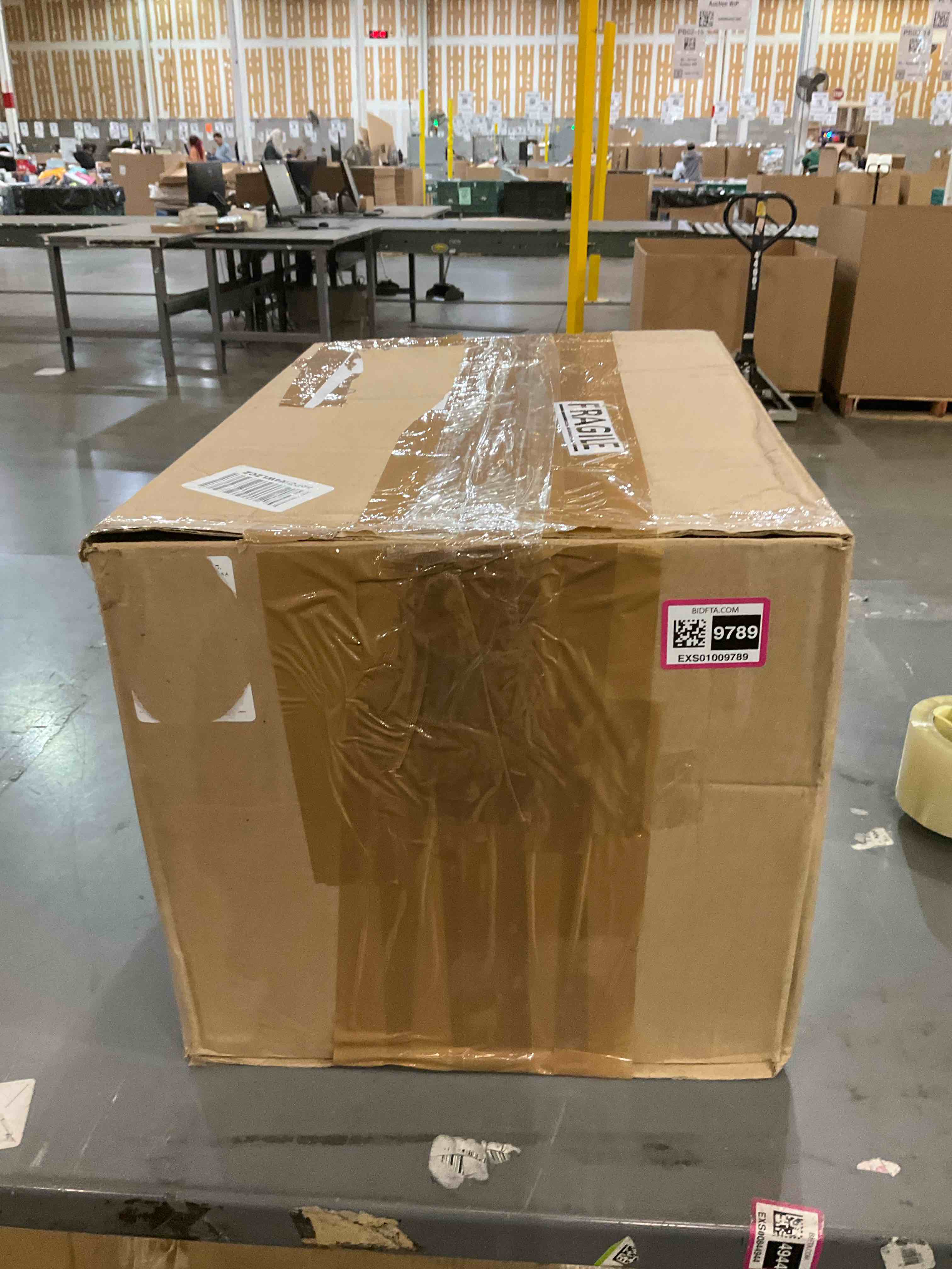 https://s3.amazonaws.com/lotting-images-prod/BargainHunt/EXS01009789_1708107276386.jpeg