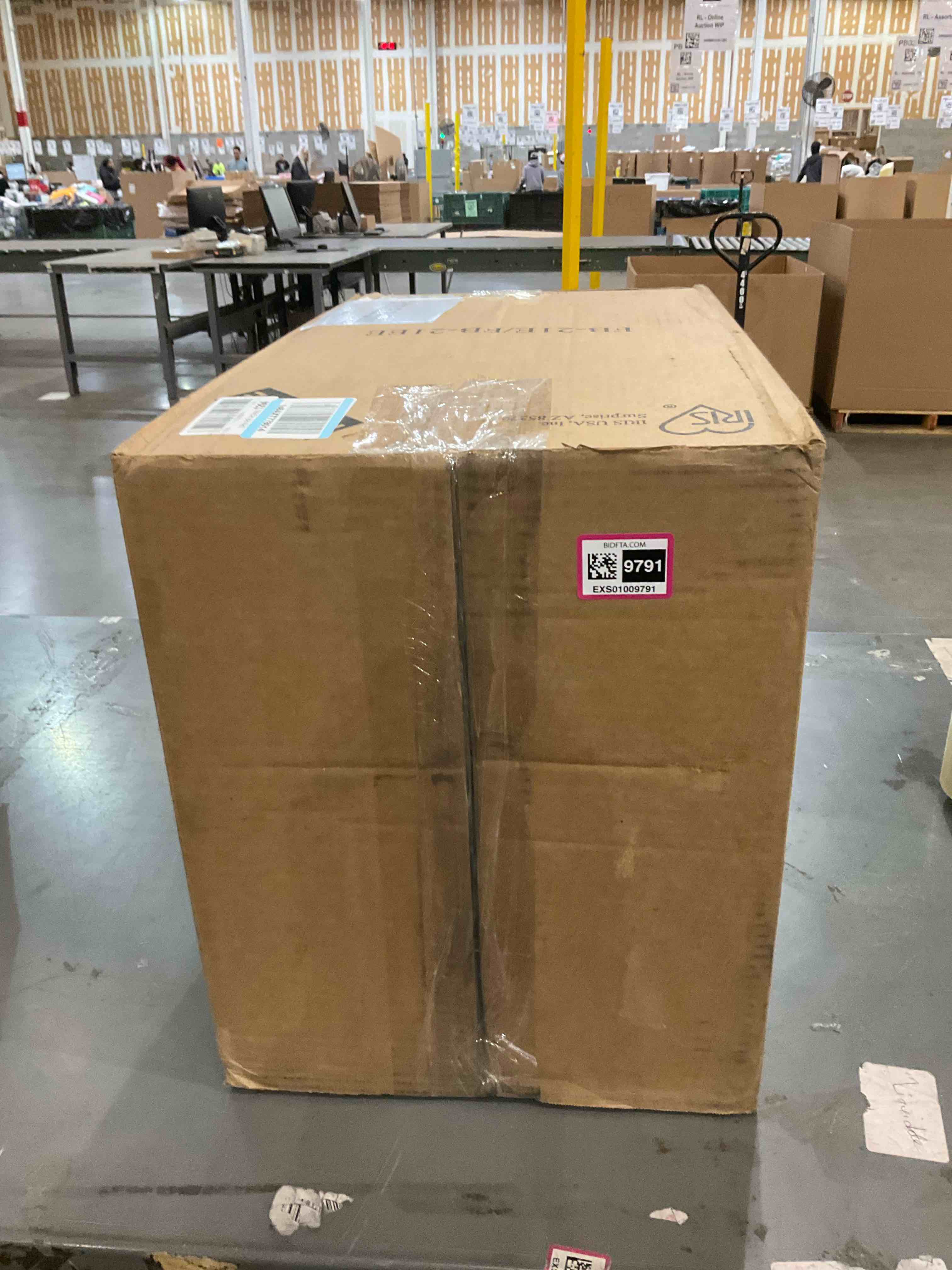 https://s3.amazonaws.com/lotting-images-prod/BargainHunt/EXS01009791_1708107572450.jpeg