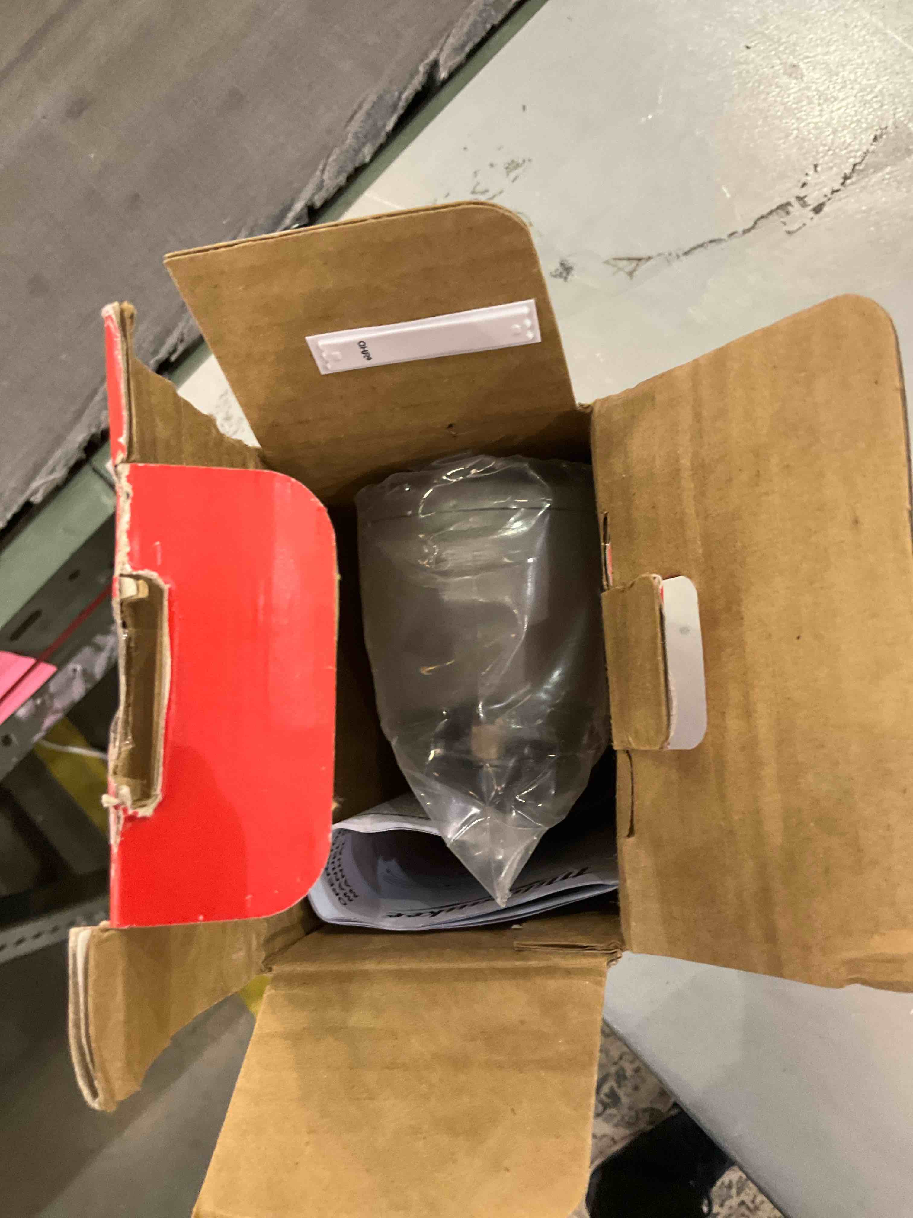 https://s3.amazonaws.com/lotting-images-prod/BargainHunt/EXS01010088_1709819750074.jpeg