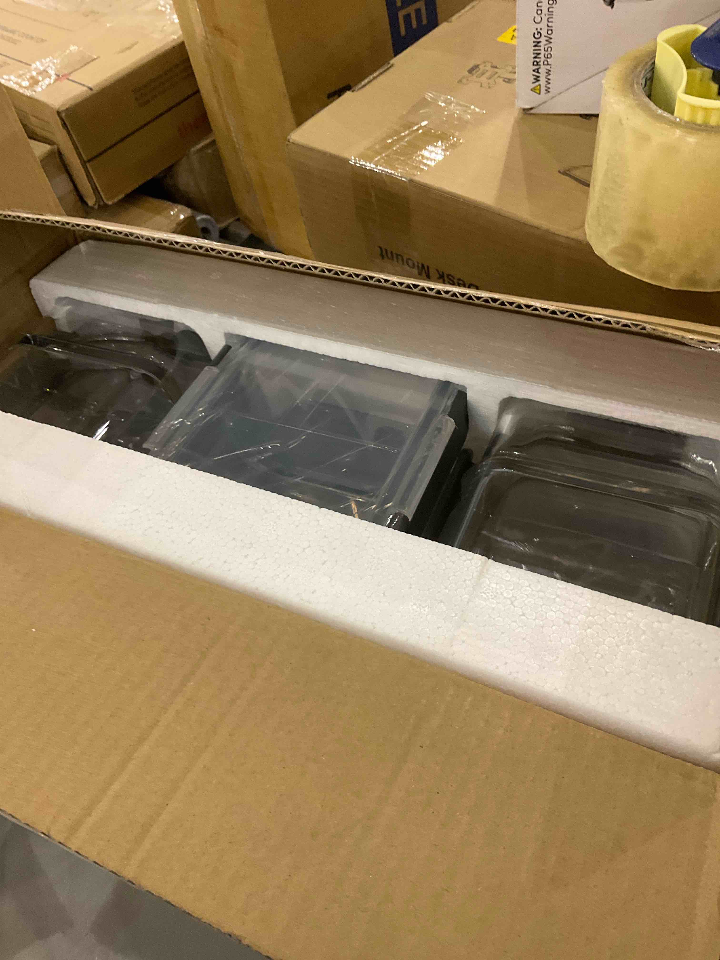 https://s3.amazonaws.com/lotting-images-prod/BargainHunt/EXS01011103_1708112580022.jpeg