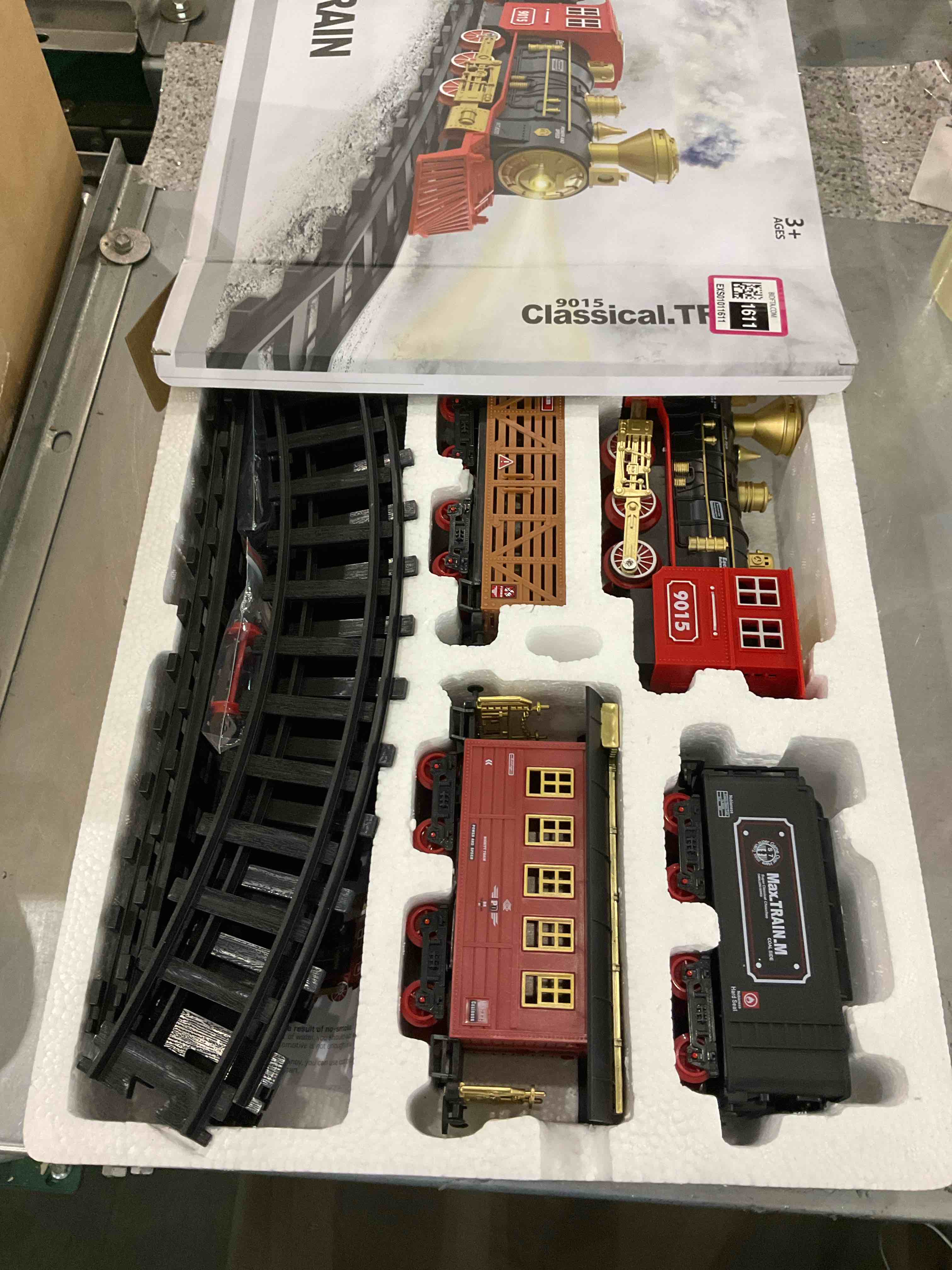 https://s3.amazonaws.com/lotting-images-prod/BargainHunt/EXS01011611_1709126013190.jpeg
