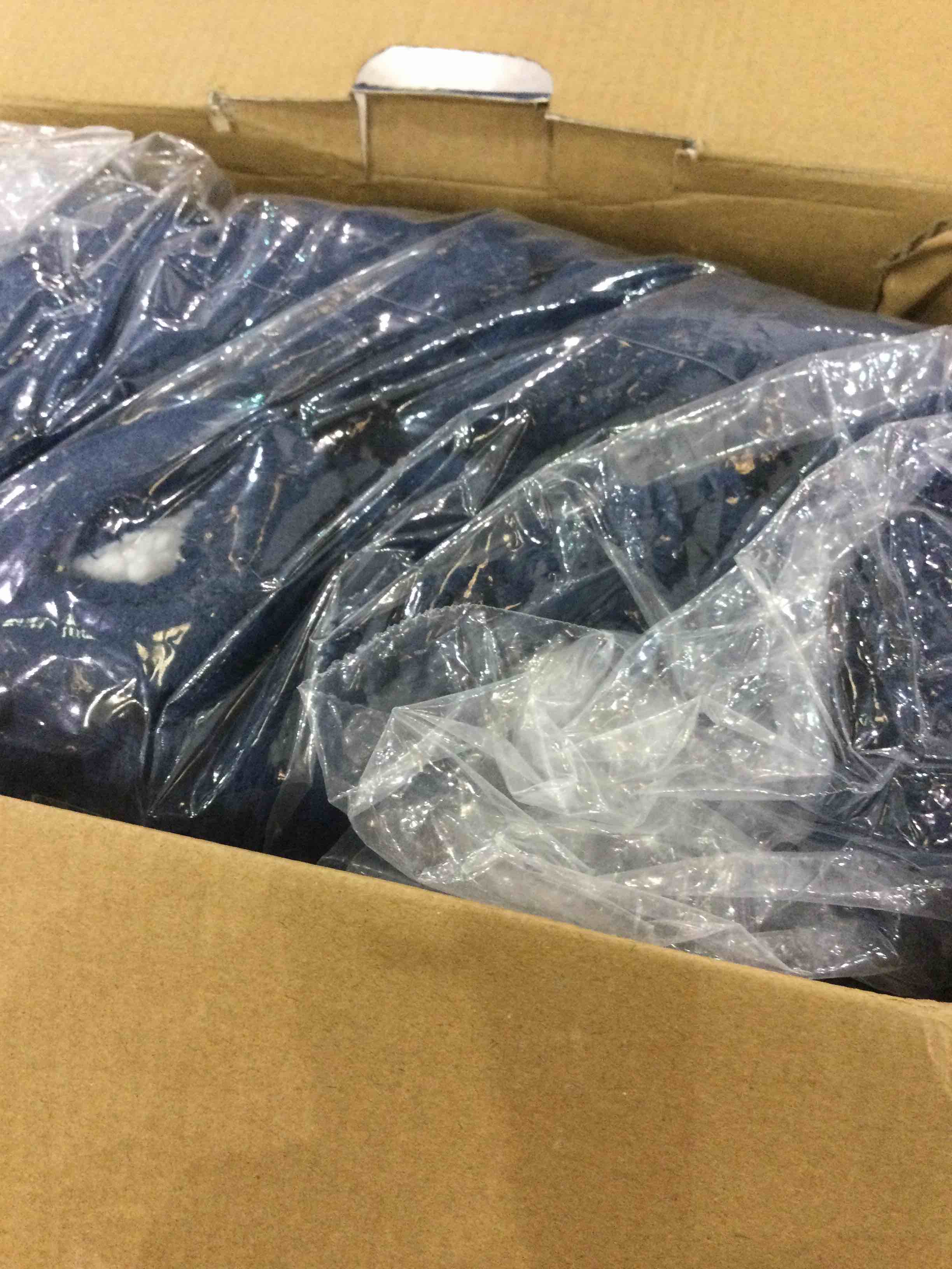 https://s3.amazonaws.com/lotting-images-prod/BargainHunt/EXS01011641_1709058677538.jpeg