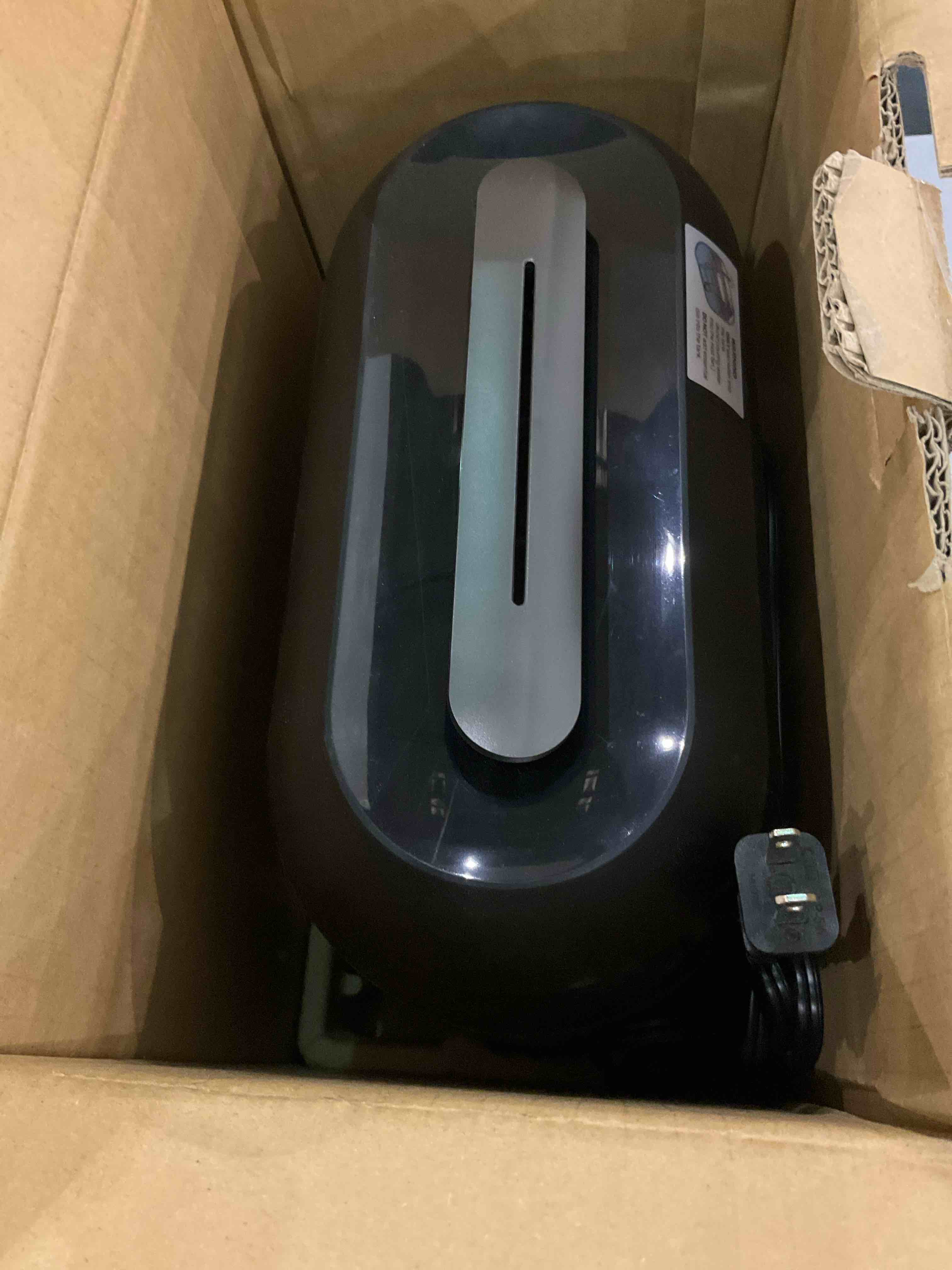 https://s3.amazonaws.com/lotting-images-prod/BargainHunt/EXS01012741_1708087827059.jpeg