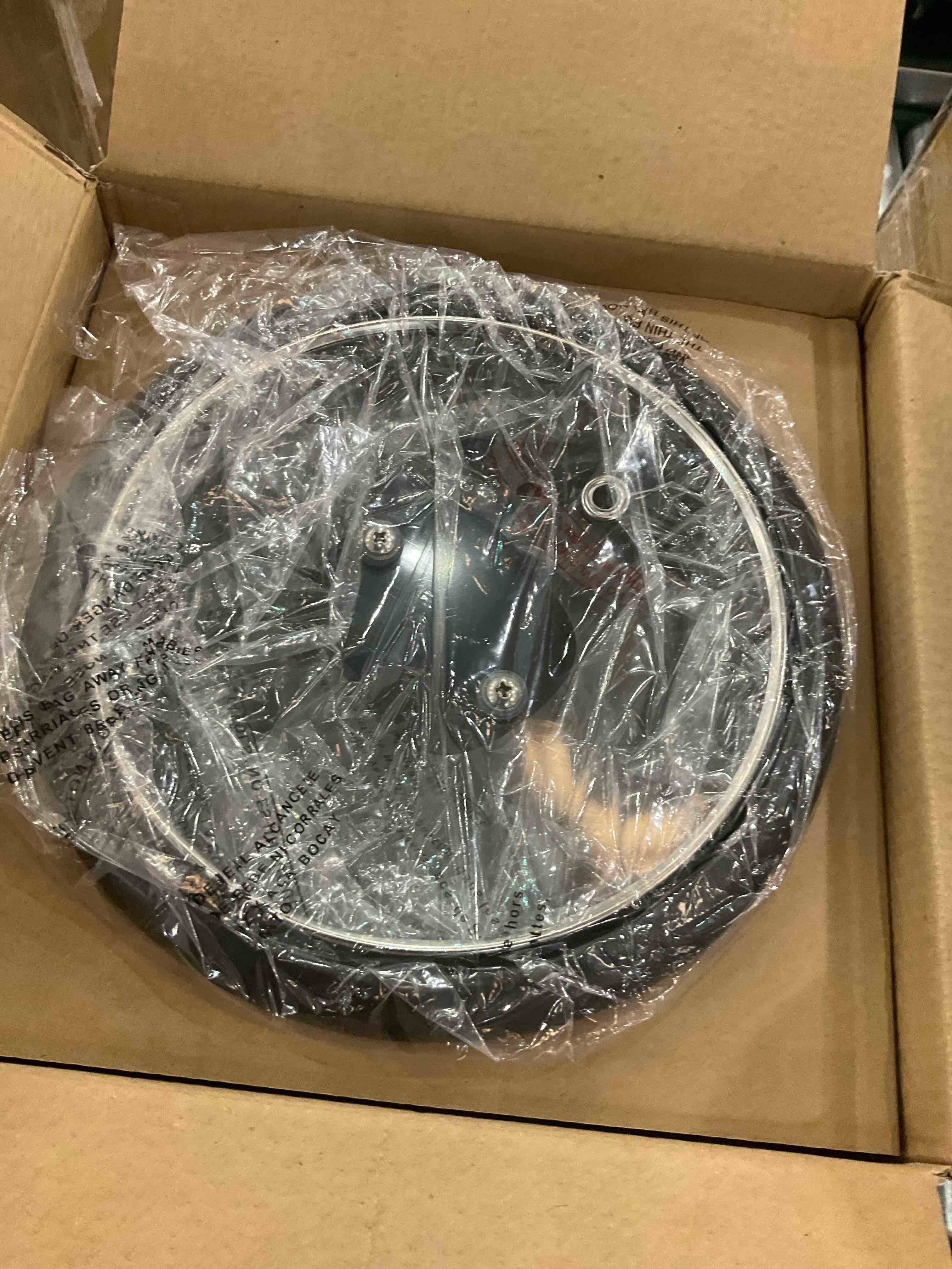 https://s3.amazonaws.com/lotting-images-prod/BargainHunt/EXS01012868_1708112671987.jpeg